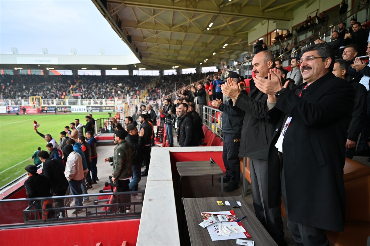 Vali Canalp ve Milletvekili Nasıroğlu’ndan Lider Petrolspor’a Tam Destek