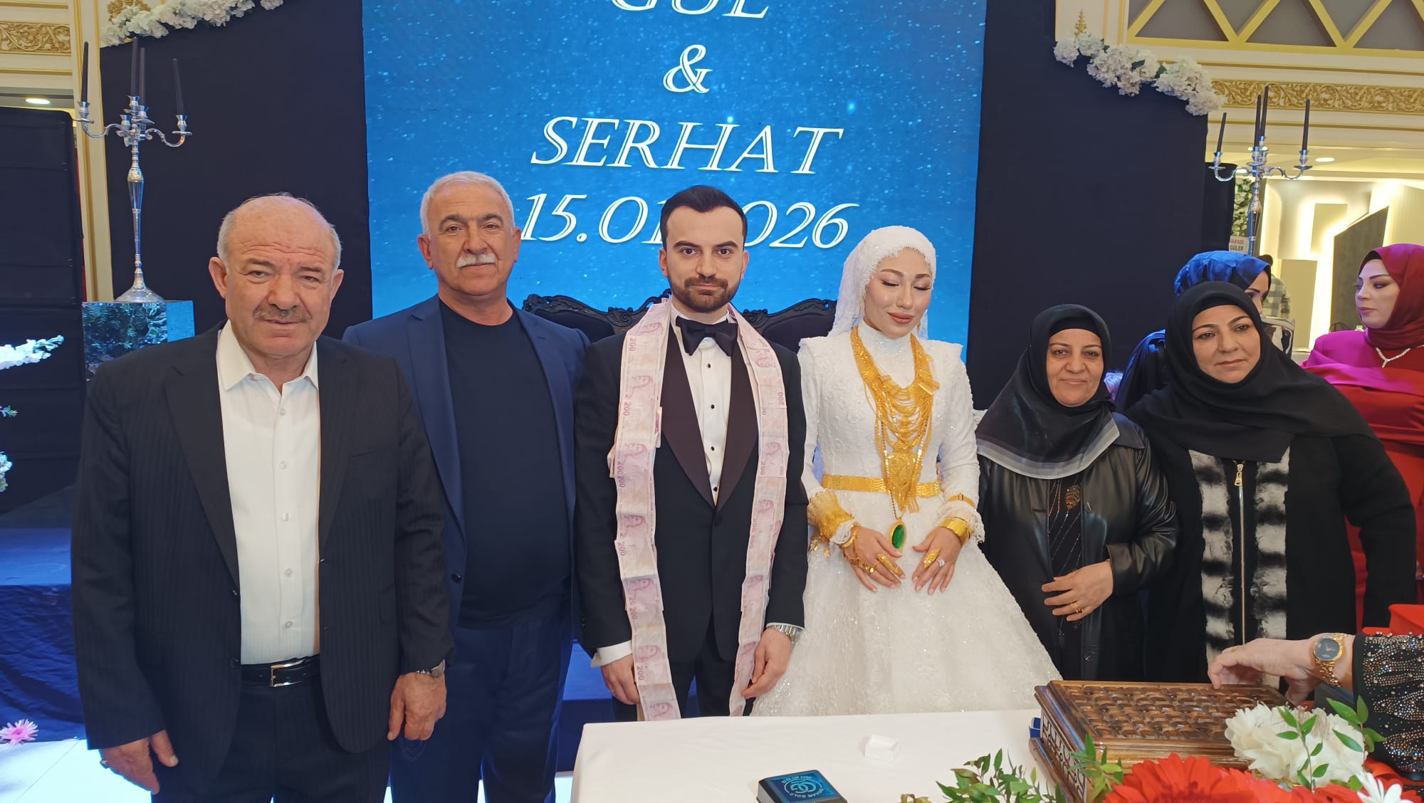 DİNÇ VE KAYA AİLELİSİNİN MUTLU GÜNÜ