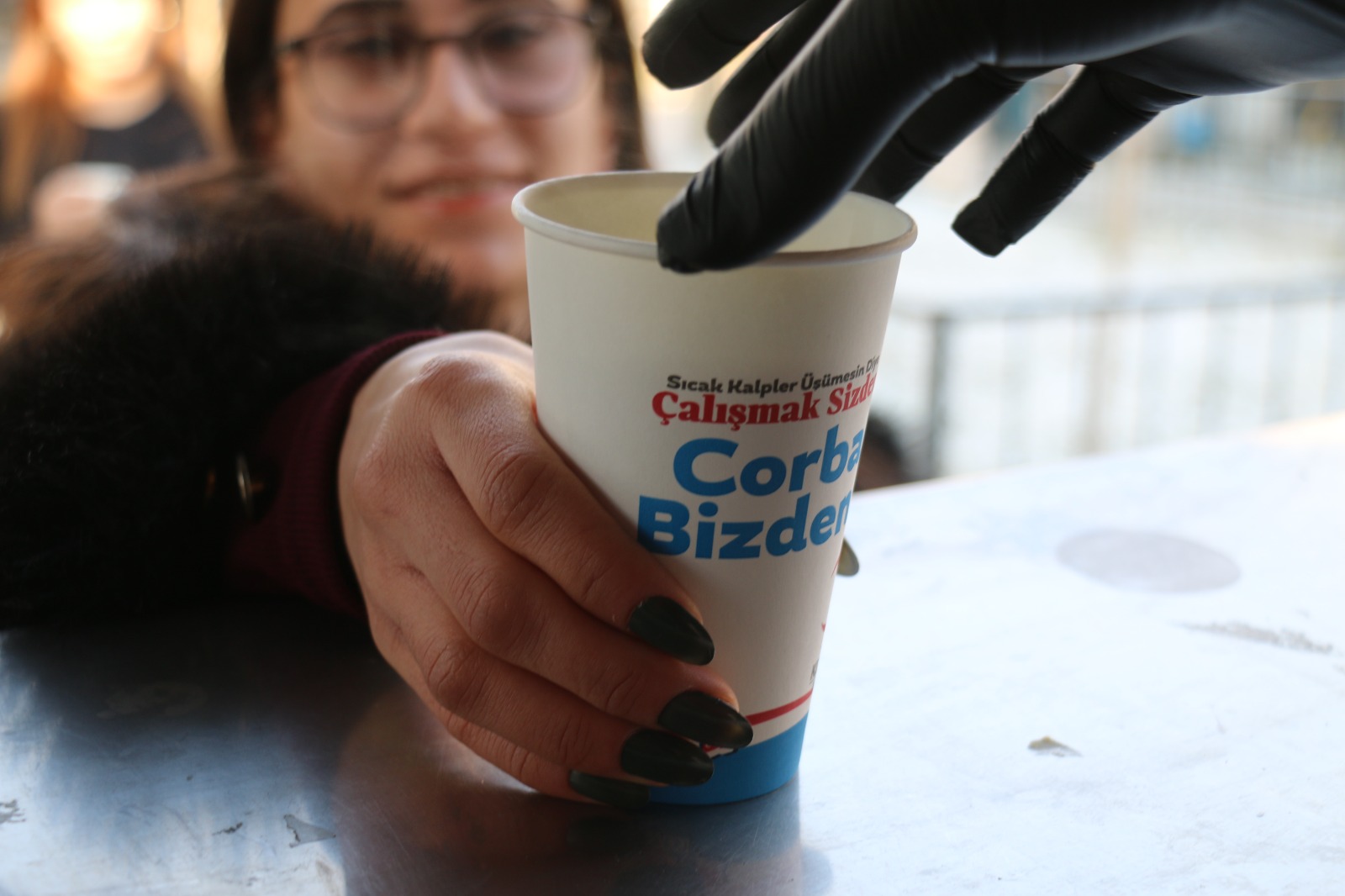 “Çalışmak Sizden, Çorba Bizden” Projesiyle Sıcak Dayanışma