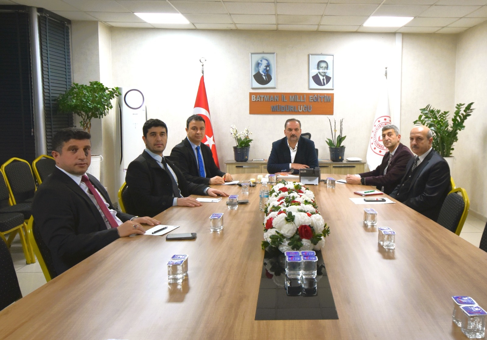 Gercüş ve Hasankeyf’te İlçe Personeline Bağımlılıkla Mücadele Eğitimi