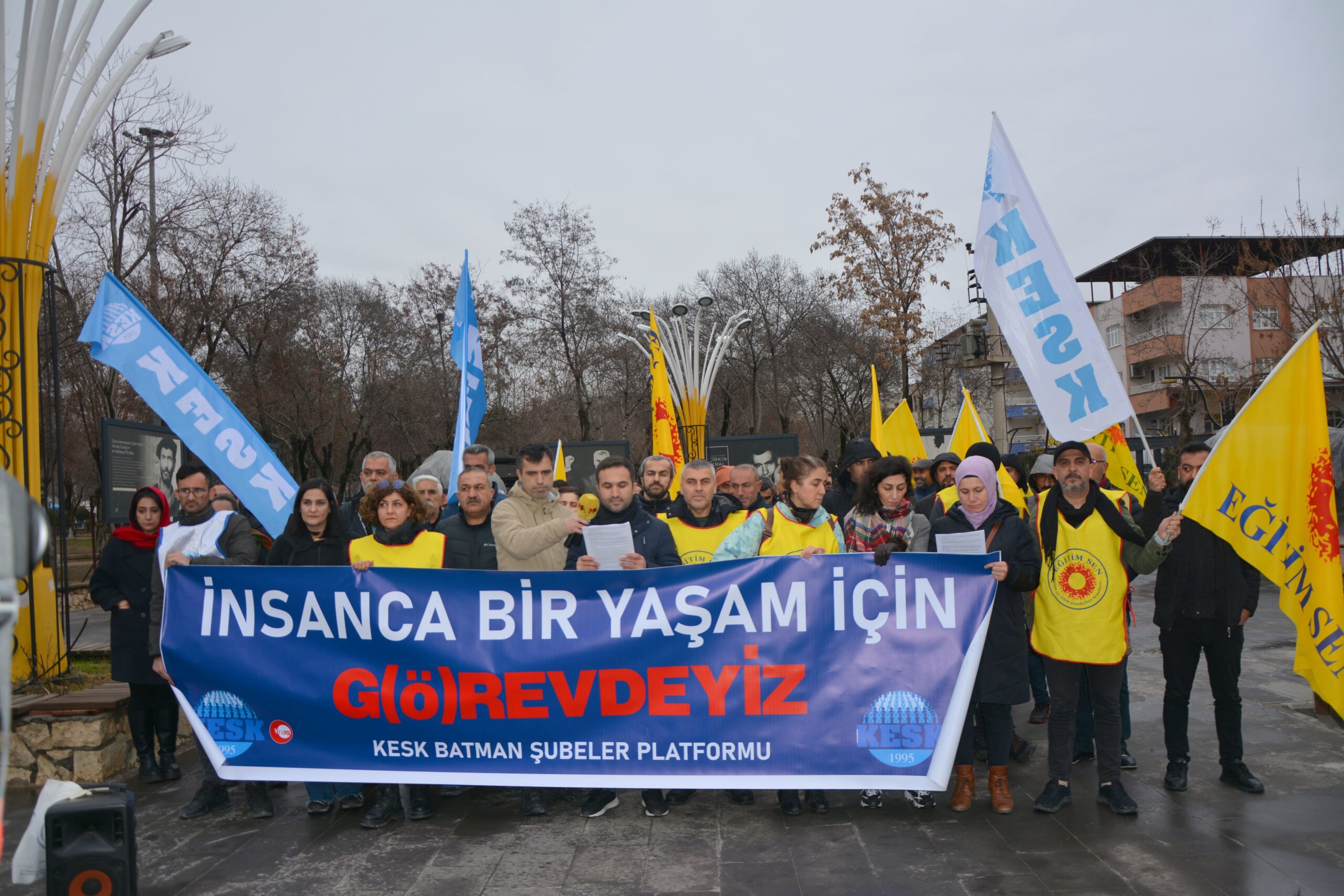 ‘Geçinemiyoruz, İnsanca Yaşam İstiyoruz’