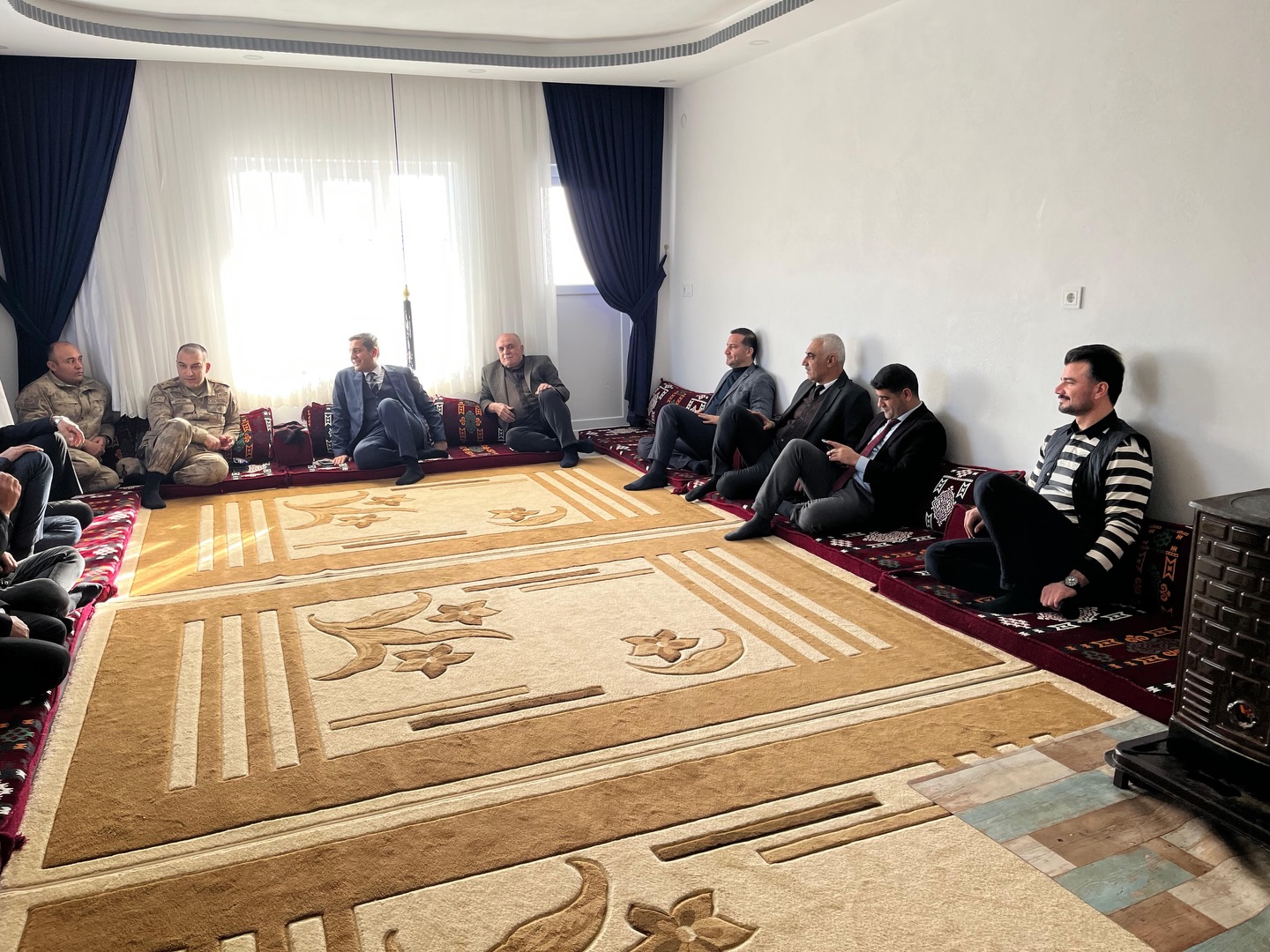 Kozluk Kaymakamı Böçkün’den Şehit ailesine ziyaret