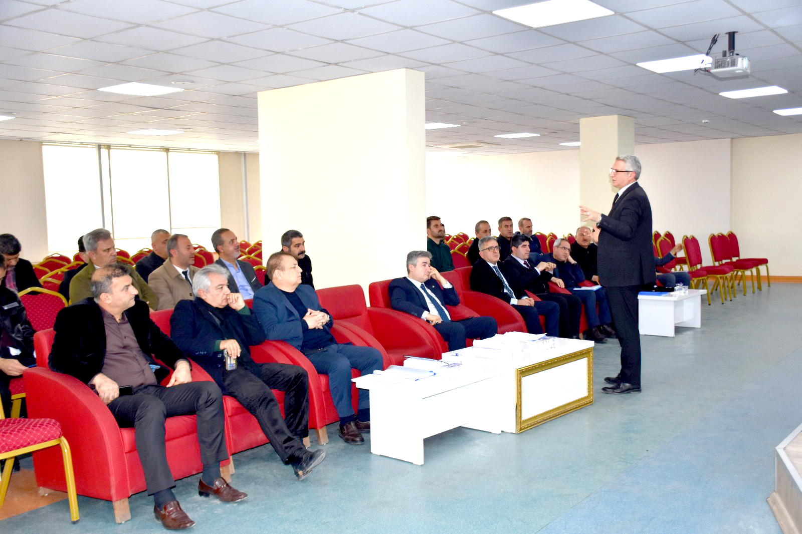 Lise Okul Müdürleri 2. Dönem Başı Bilgilendirme Toplantısı Yapıldı