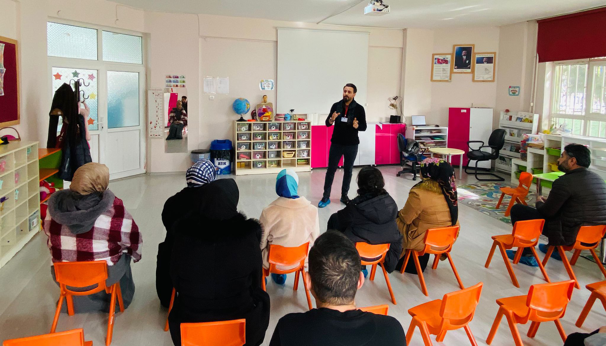 Anaokulu Velilerine Mahremiyet Eğitimi