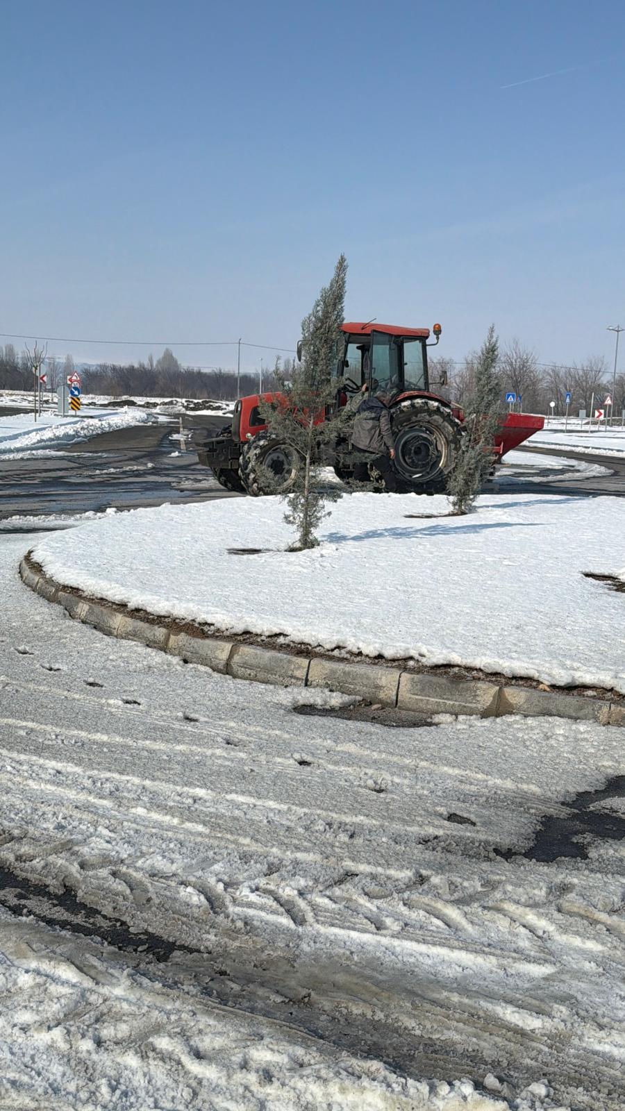 UYGULAMALI SINAV ÖNCESİ BELEDİYEDEN PİST TEMİZLİĞİ