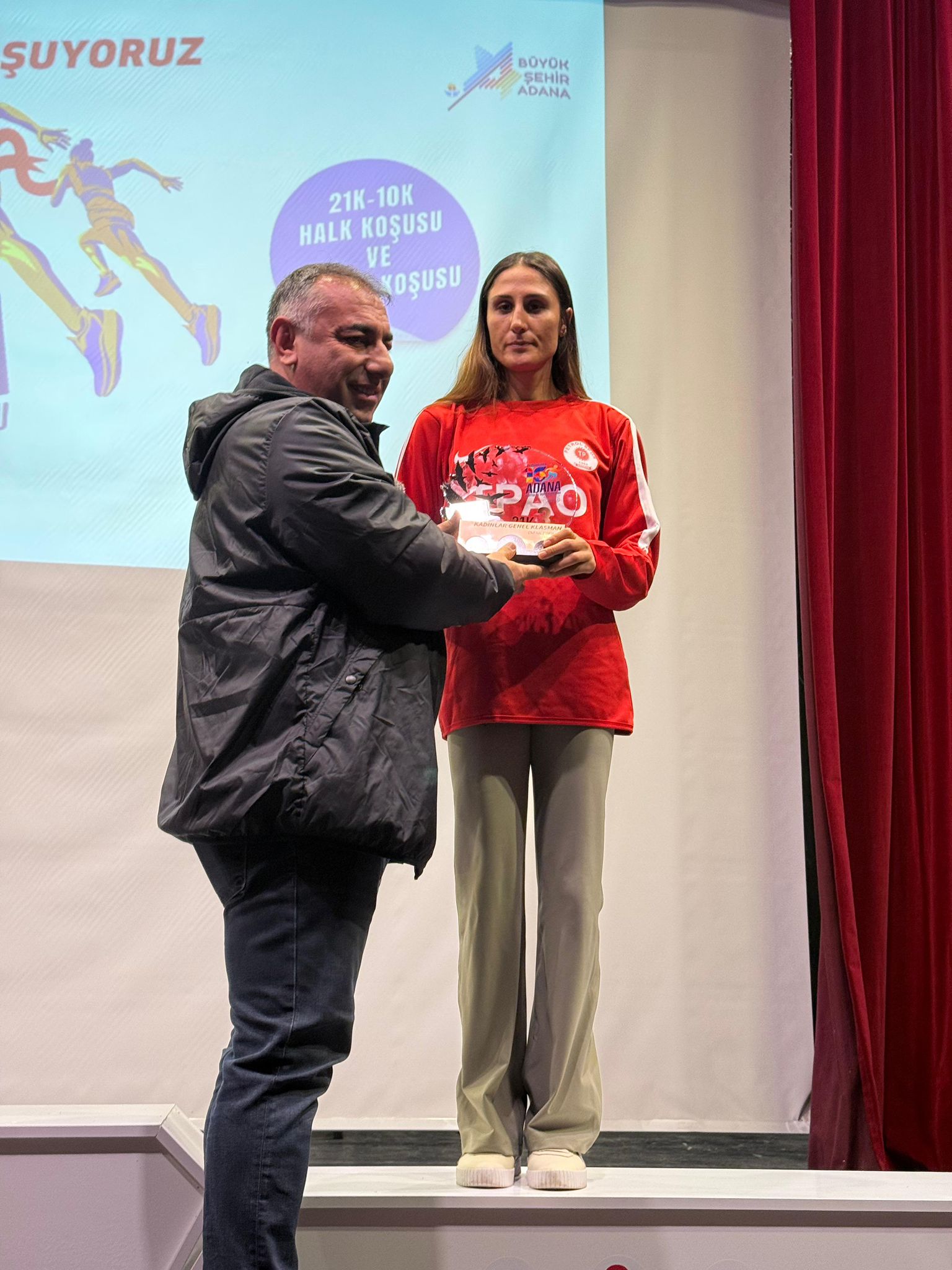 Ruken Tek’ten Adana’da Büyük Başarı