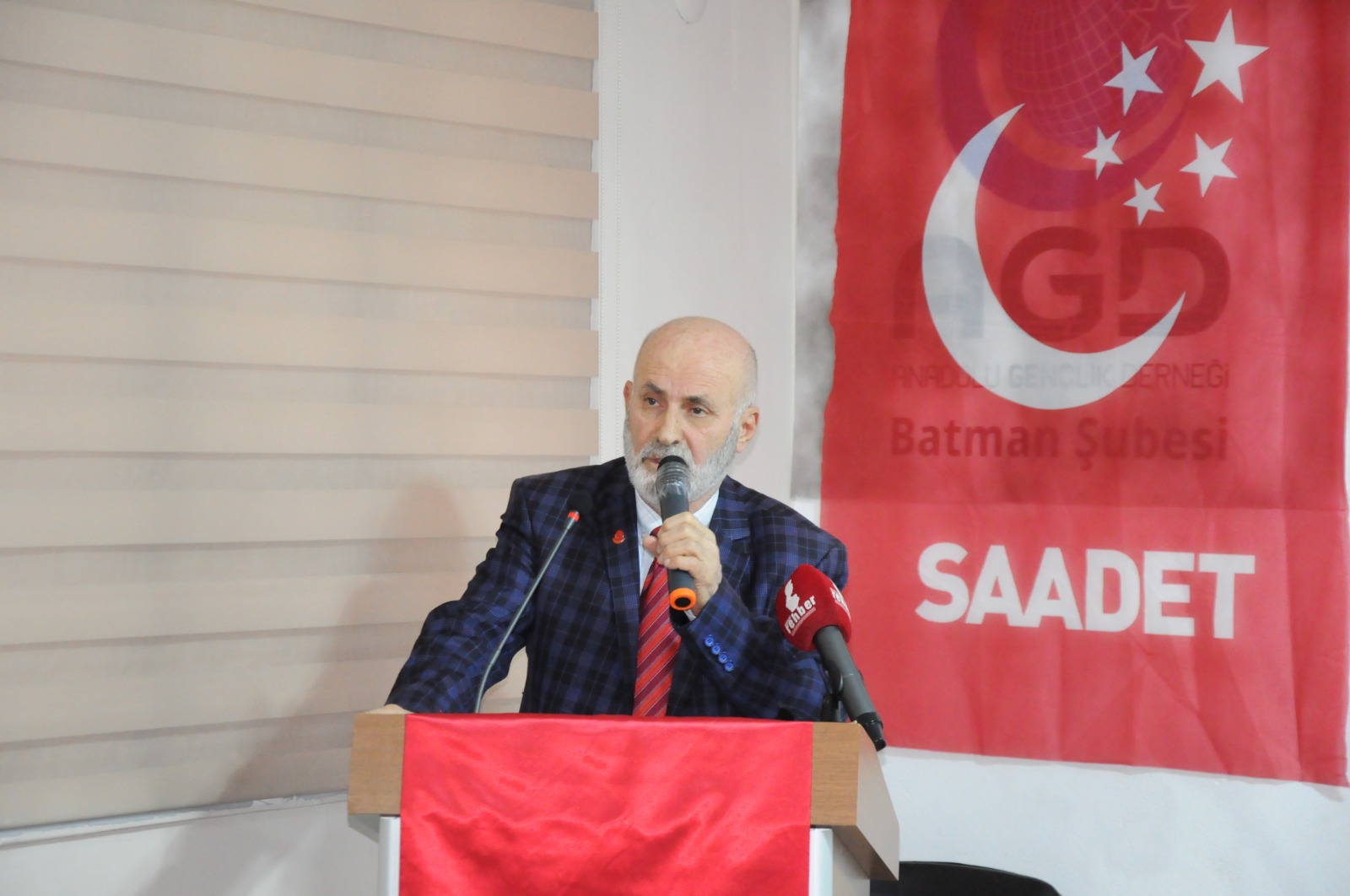 Saadet Partisi’ne Son 6 Ayda 67 Binin Üzerinde Yeni Üye