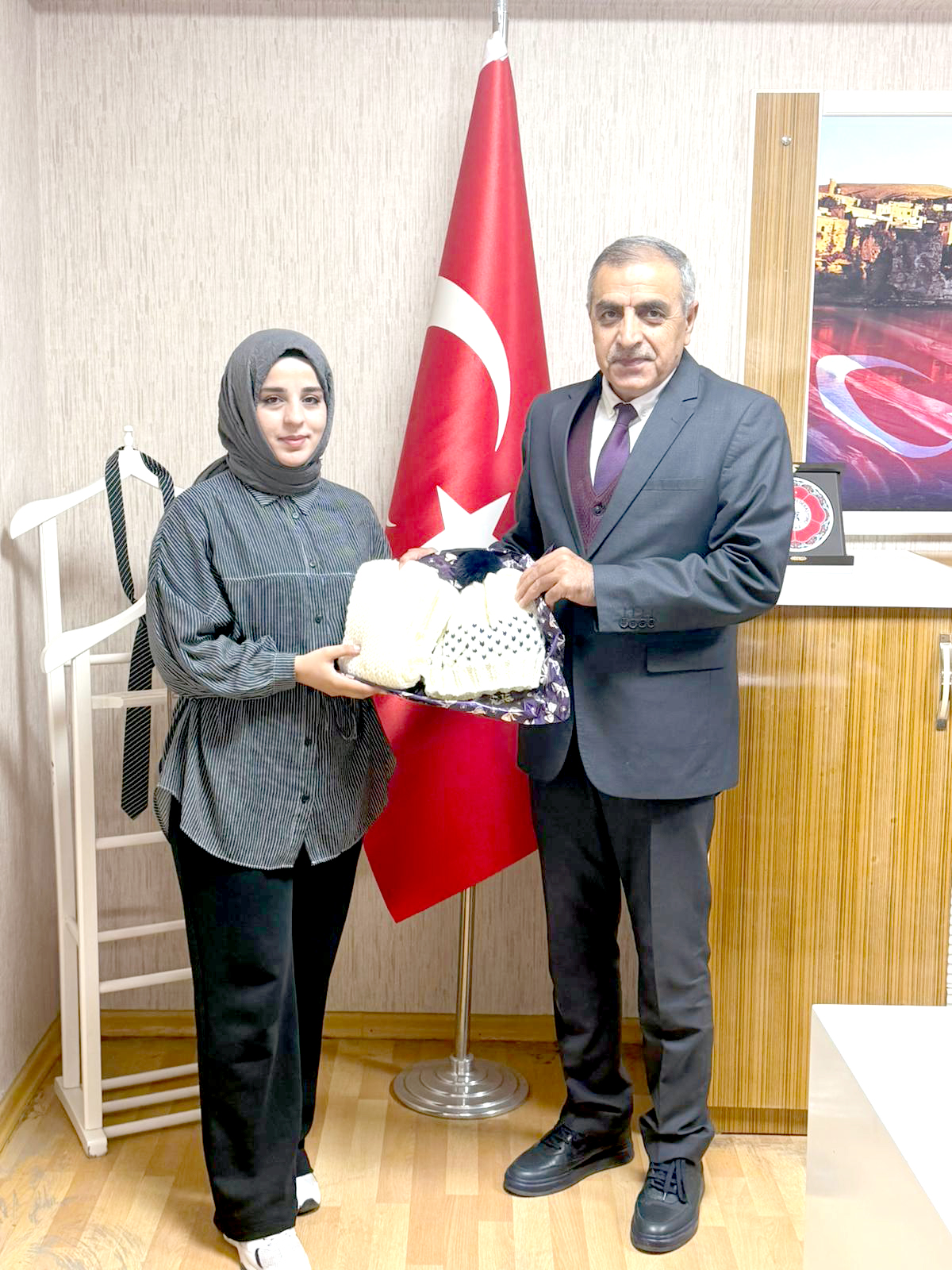 Isıtan Eller Projesi Yurtlarda Dayanışmayı Büyüttü