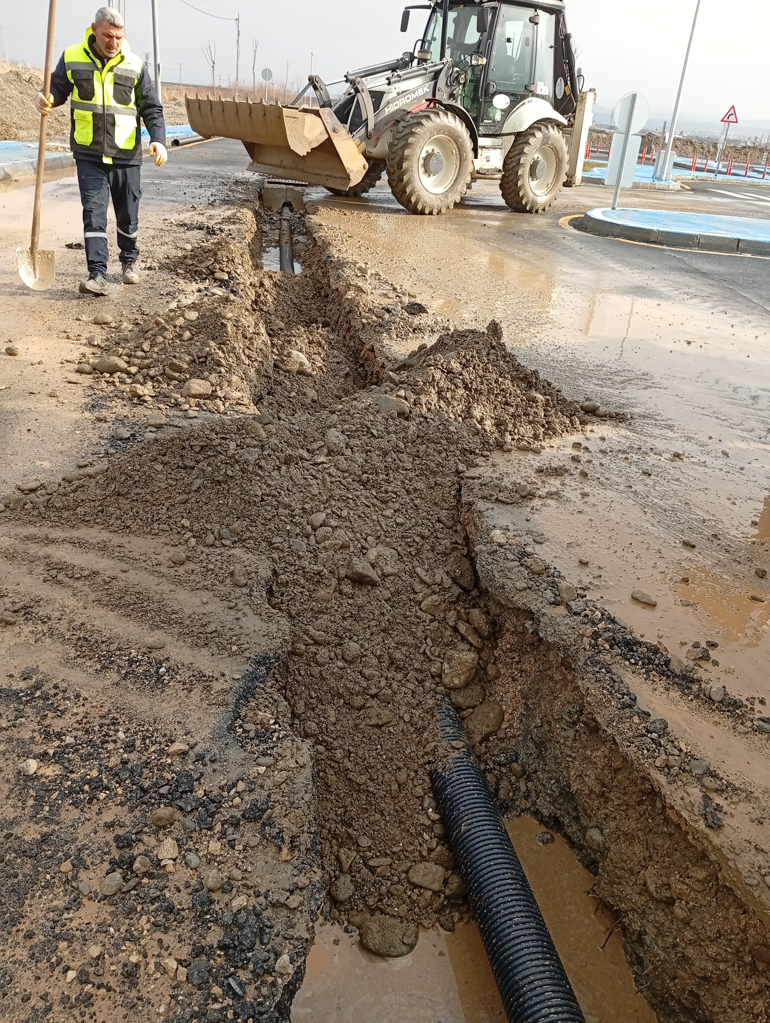 BASKİ’den Sürücü Akademisine Yağmur Suyu Altyapı Çalışması