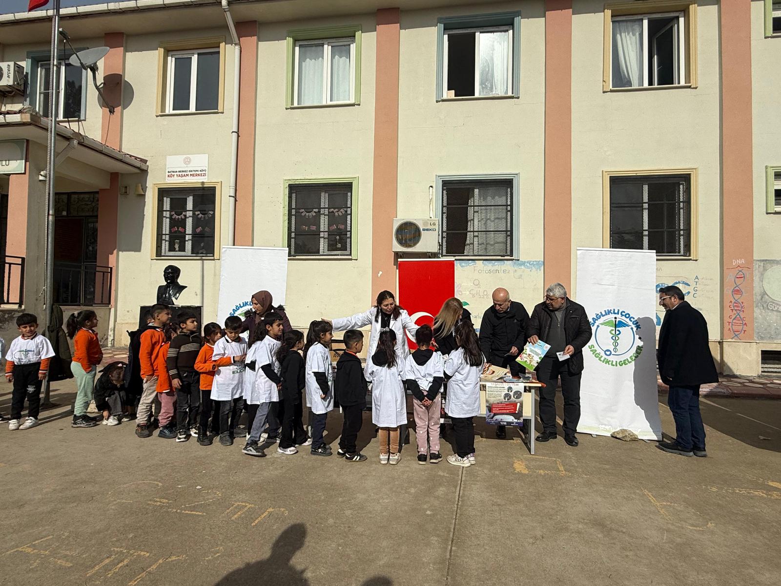 Diktepe’de Minikler “Sağlık Elçisi” Oldu