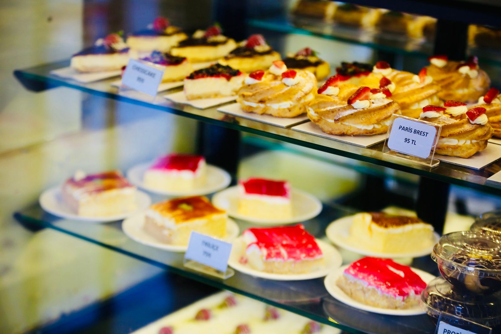 Ramazan’da Glütensiz Tatlılar Aynı Sofrada Buluştu