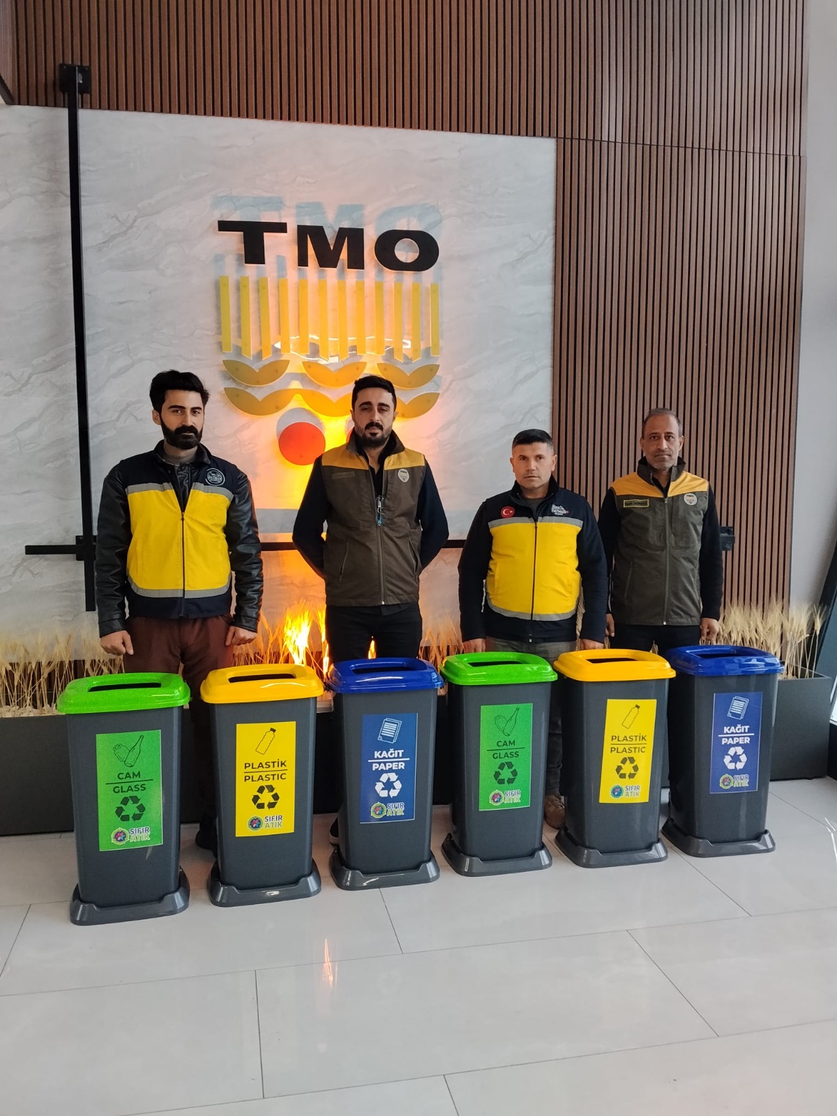 Sıfır Atık İçin 2 Bin 550 Geri Dönüşüm Kutusu