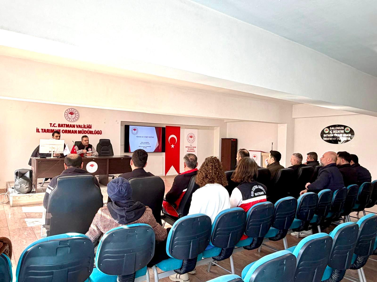 Unlu Mamul ve Hazır Yemek Çalışanlarına Hijyen eğitimi