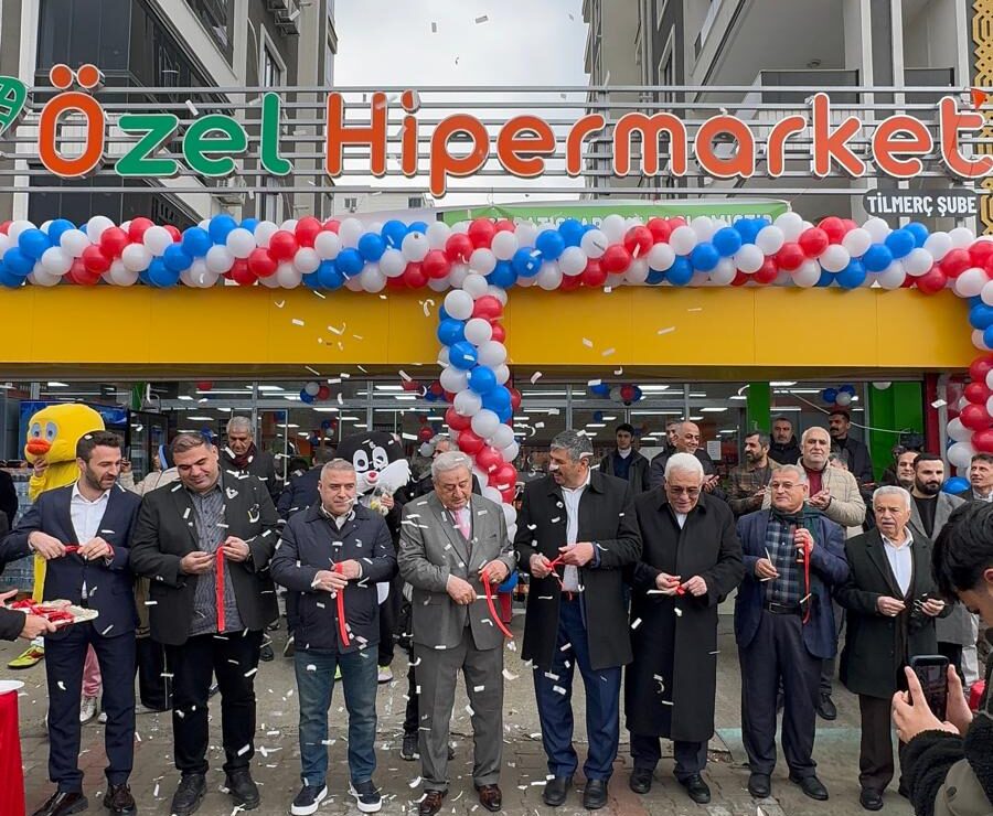 Özel Hipermarket’in 2. Şubesi dualarla açıldı