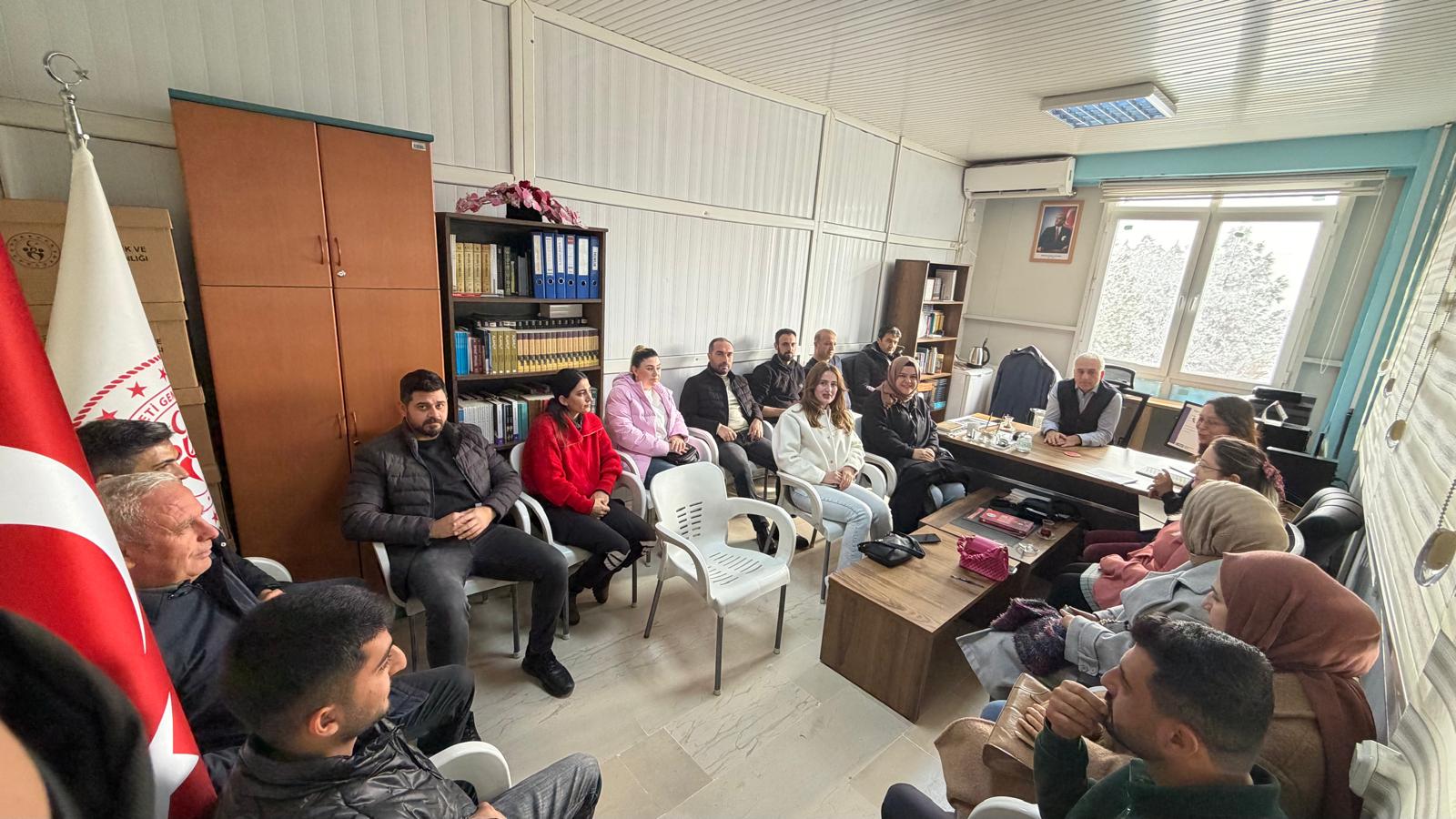 İlçe Müdürlüklerinde Personele Bağımlılıkla Mücadele Eğitimi