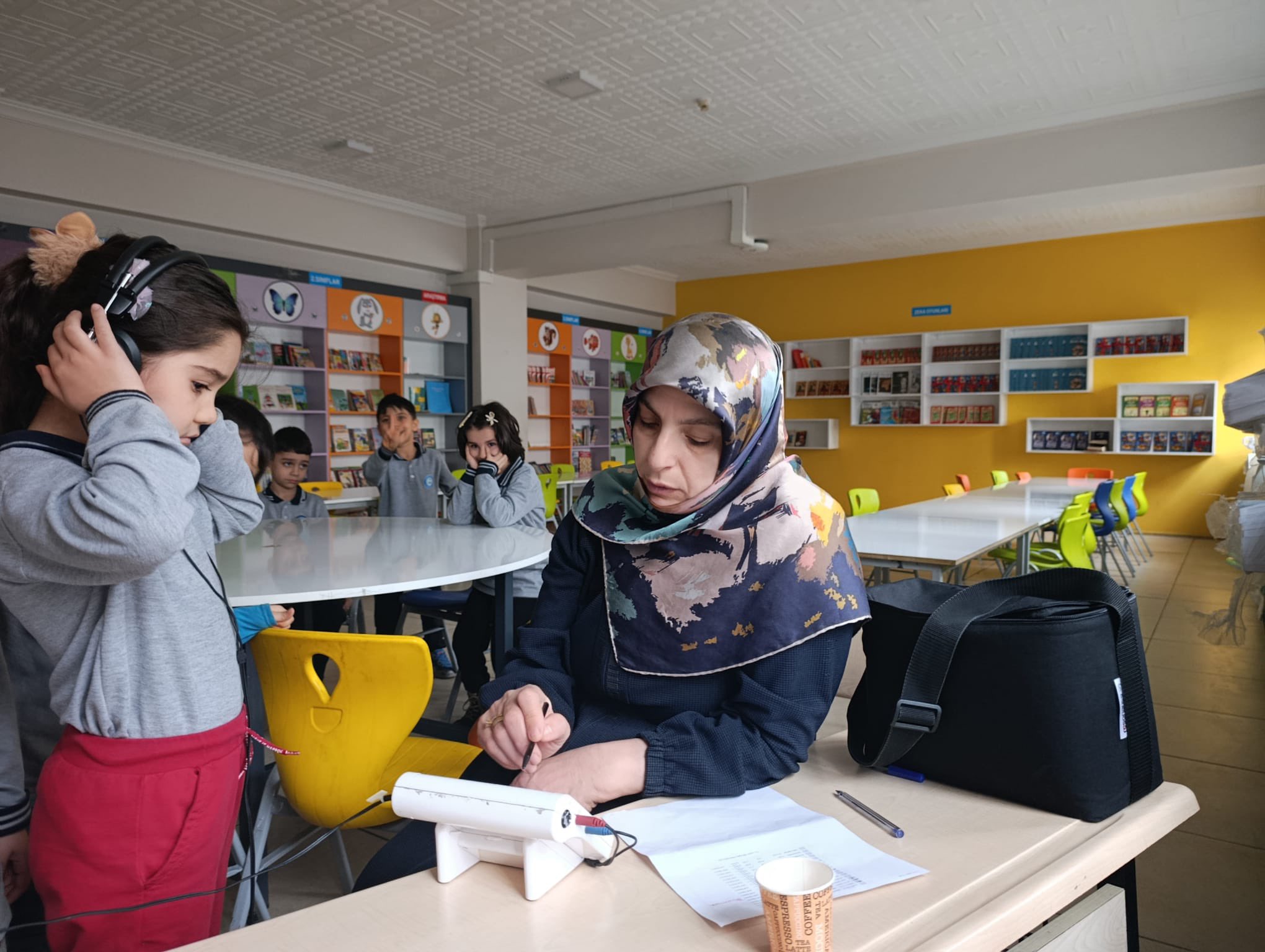 414 Öğrenciye İşitme Taraması