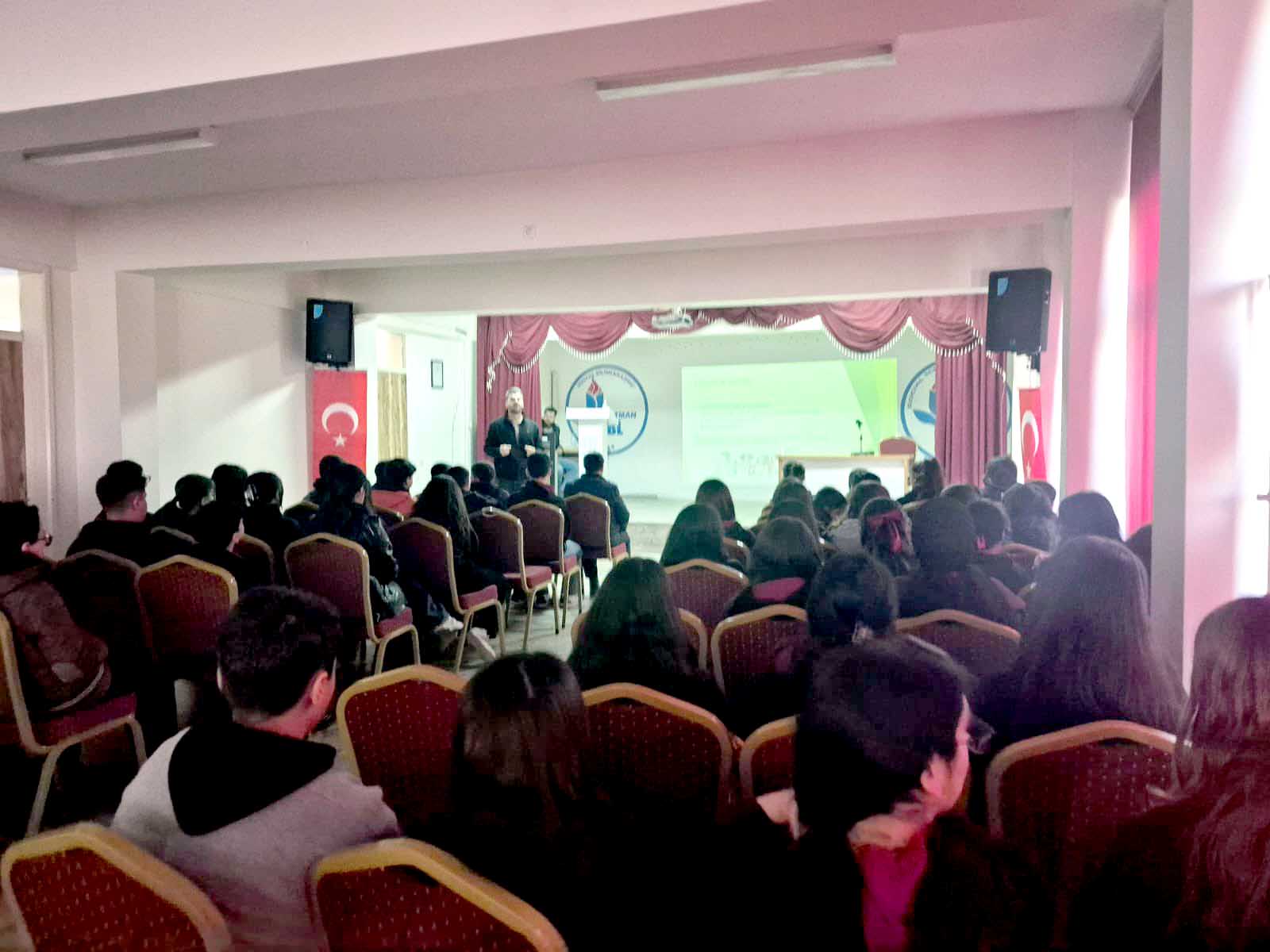 Liselilere Ergenlik ve Stres Eğitimi