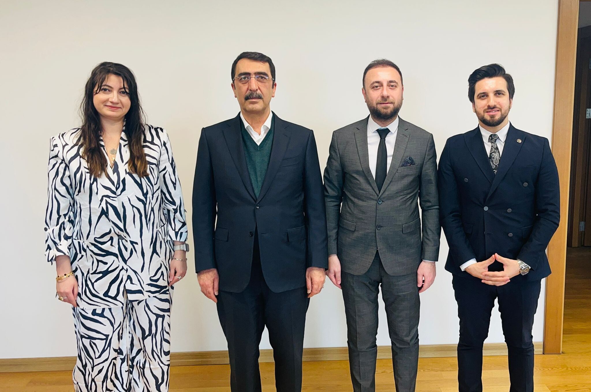 Muzaffer Nasıroğlu’ndan Gençliğe Tam Destek