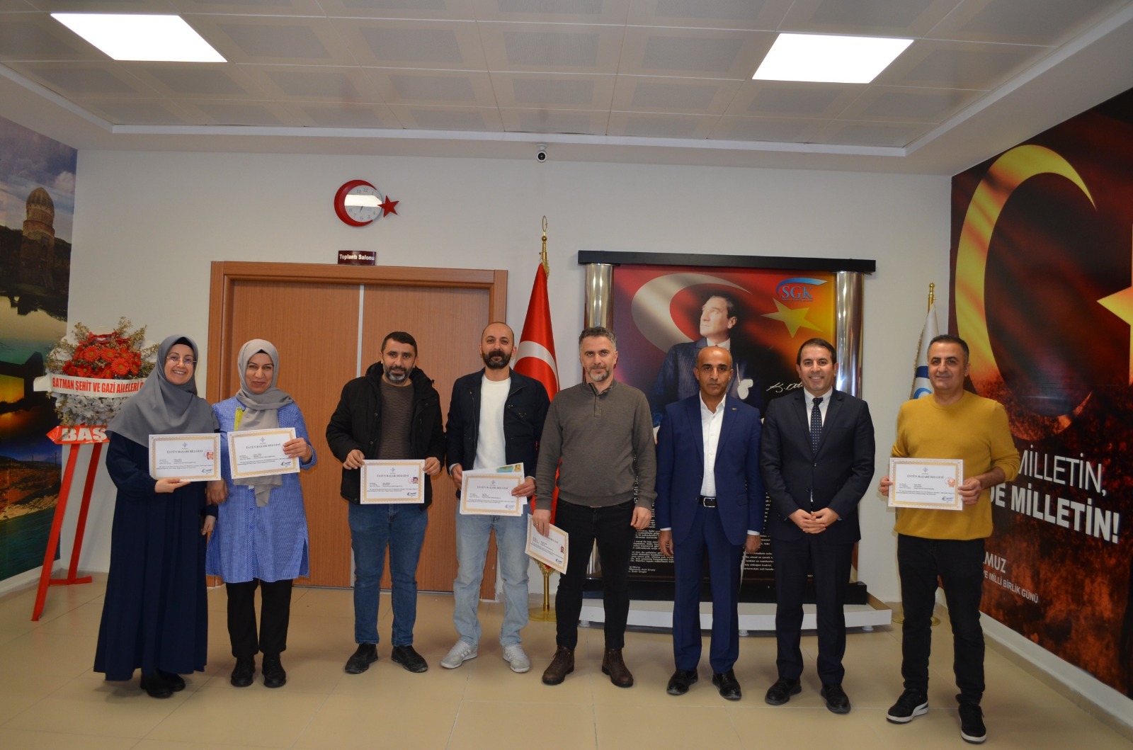 Batman SGK Personeline Üstün Başarı Belgesi