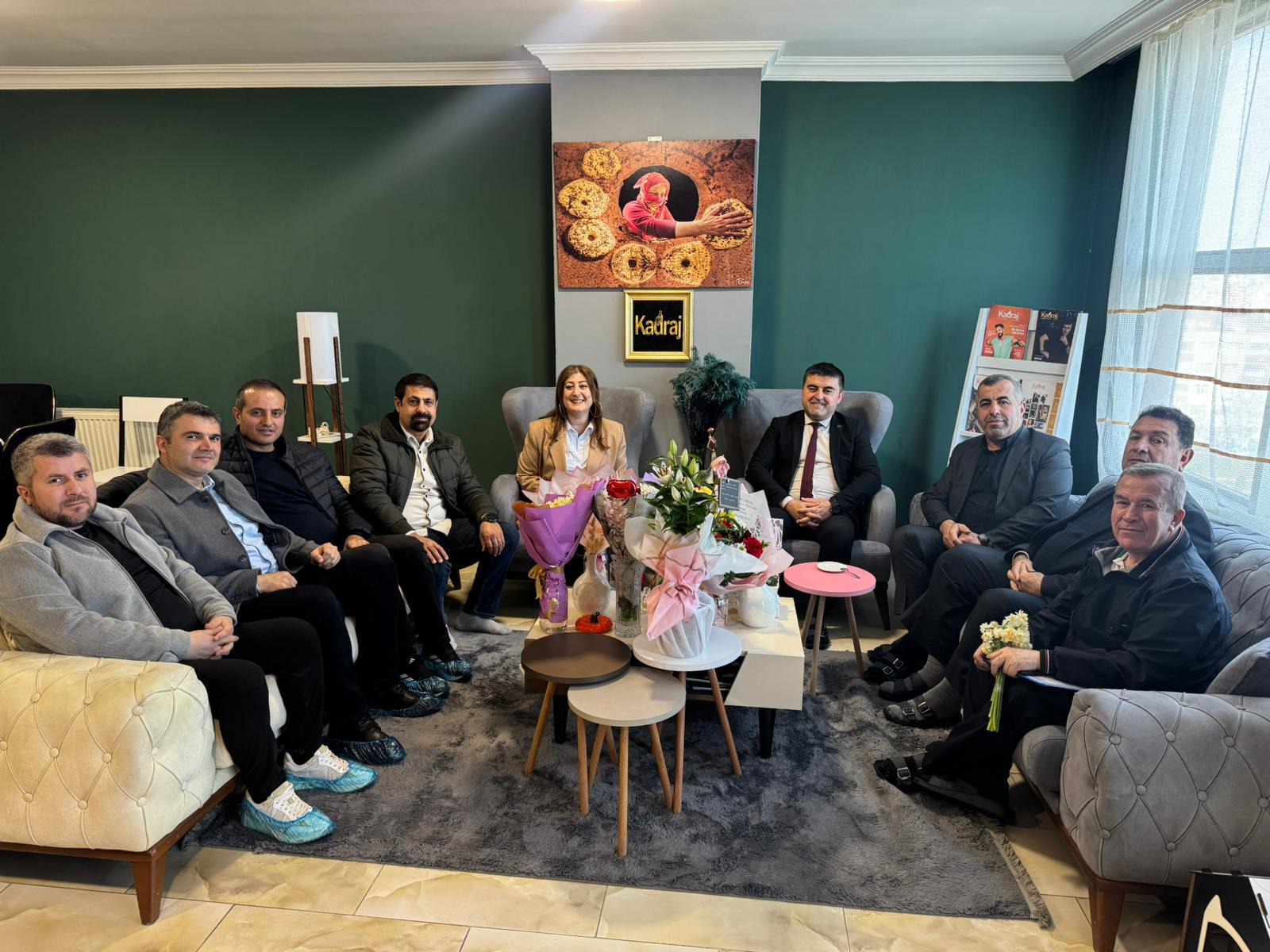 TİMOKLULAR’DAN ÇALIŞAN GAZETECİLERE ZİYARET