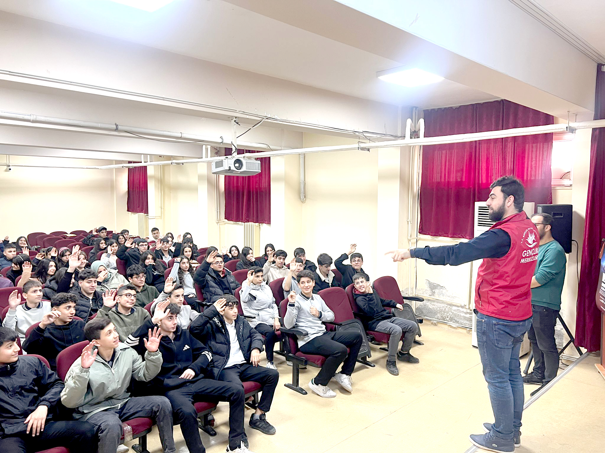 DENEYAP Atölyeleri Yeni Dönem İçin Okullarda Tanıtım Atağında