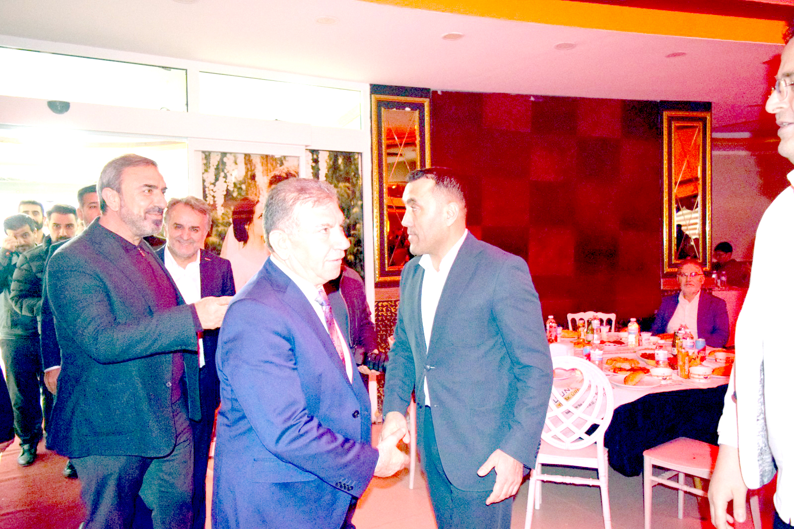 Şah-Mar Marketler Grubu’nun İftar Yemeğine Yoğun Katılım