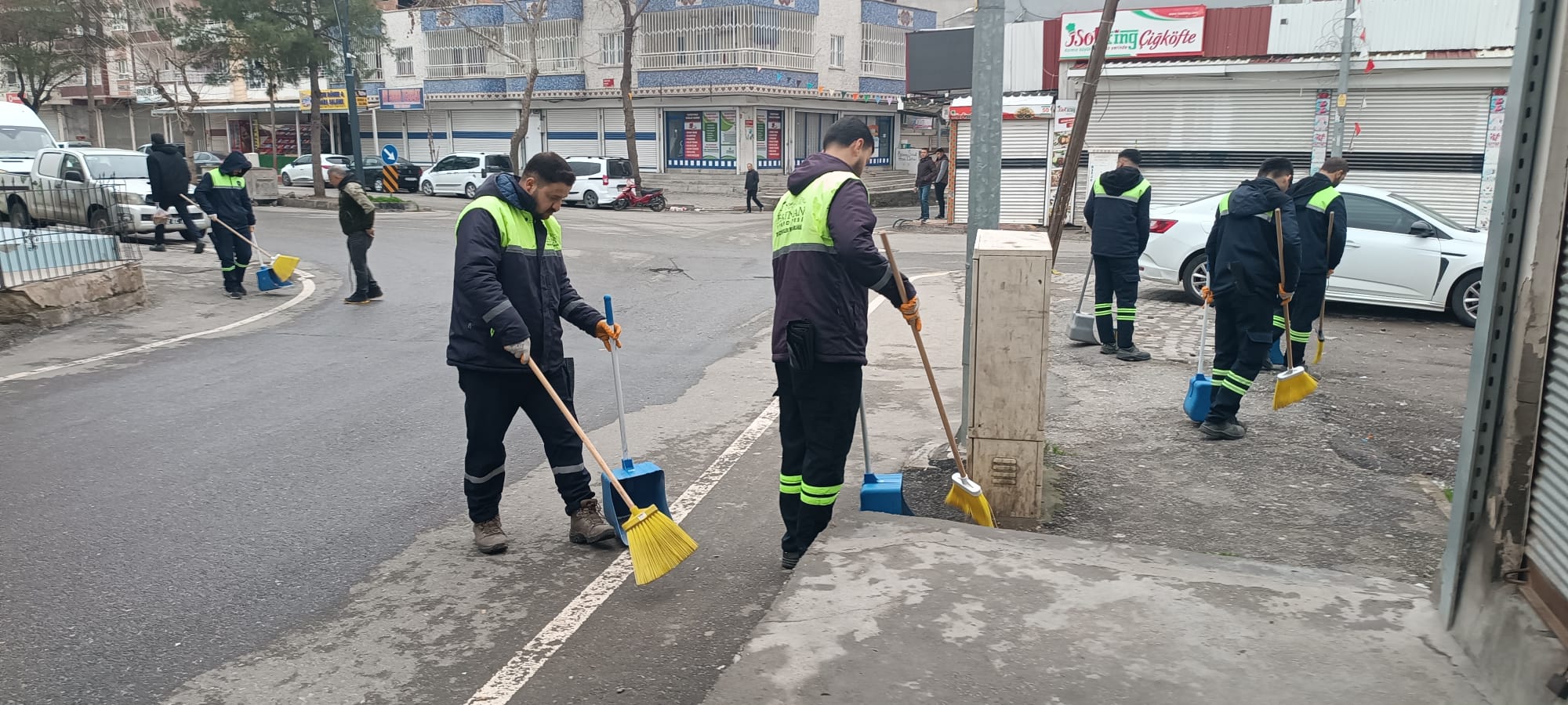 Petrolkent’te Kapsamlı Temizlik