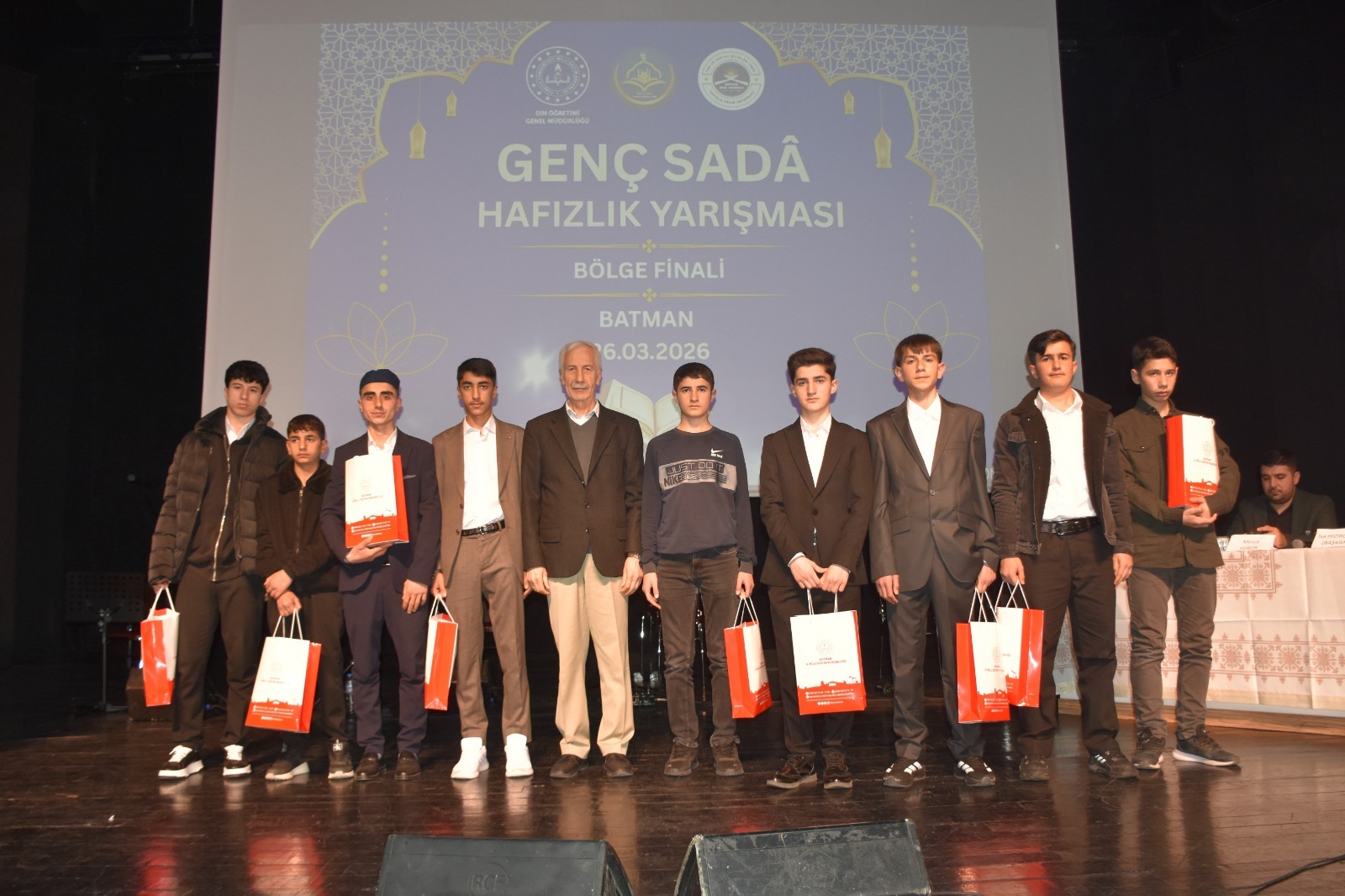 Anadolu İmam Hatip Liseleri Genç Sadâ Hafızlık Yarışması 8. Bölge Finali İlimizin Ev Sahipliğinde Gerçekleştirildi