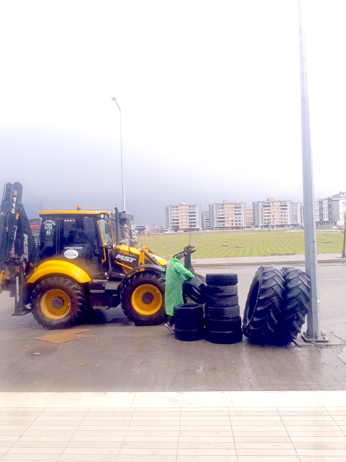 116 Noktada 84 Ton Atık Lastik geri dönüşüme kazandırıldı