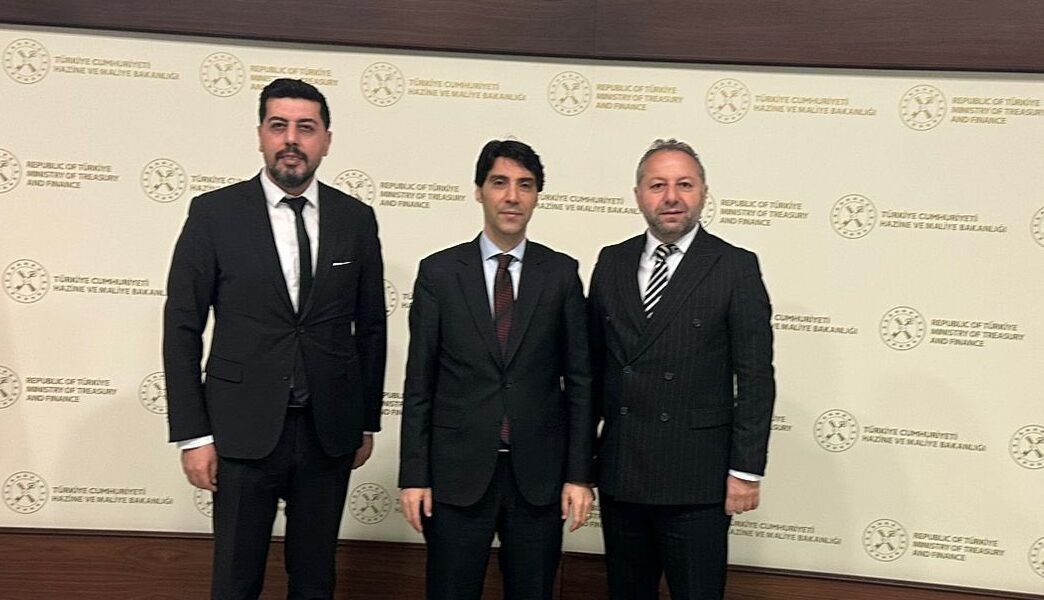 Batman Barosu’ndan Bakan Yardımcısı Zekeriya Kaya’ya Ziyaret