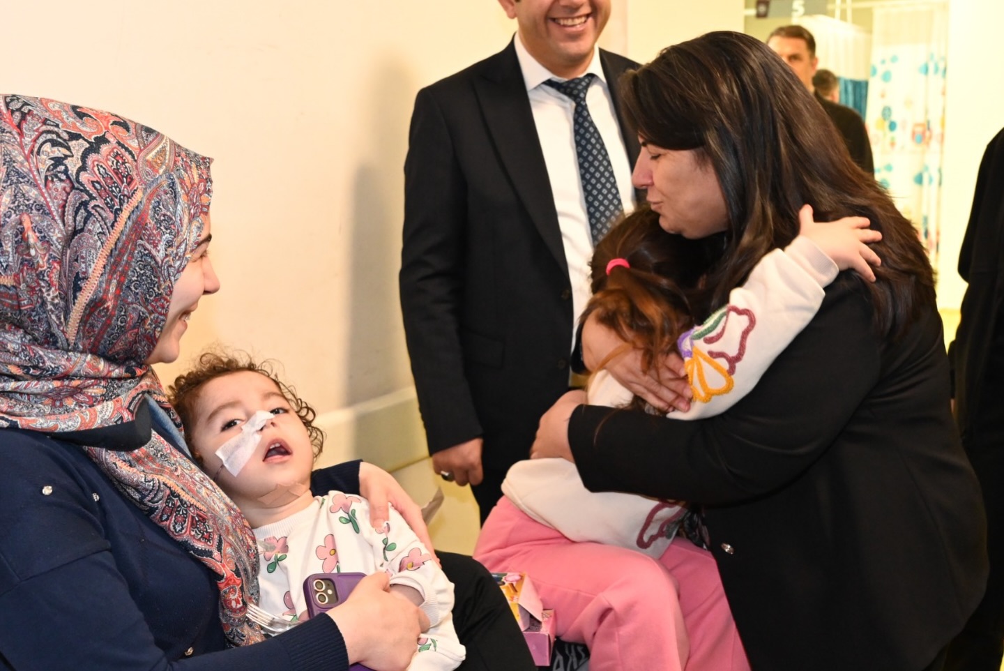 Dr. Ayten Canalp’tan Anlamlı Bayram Ziyaretleri