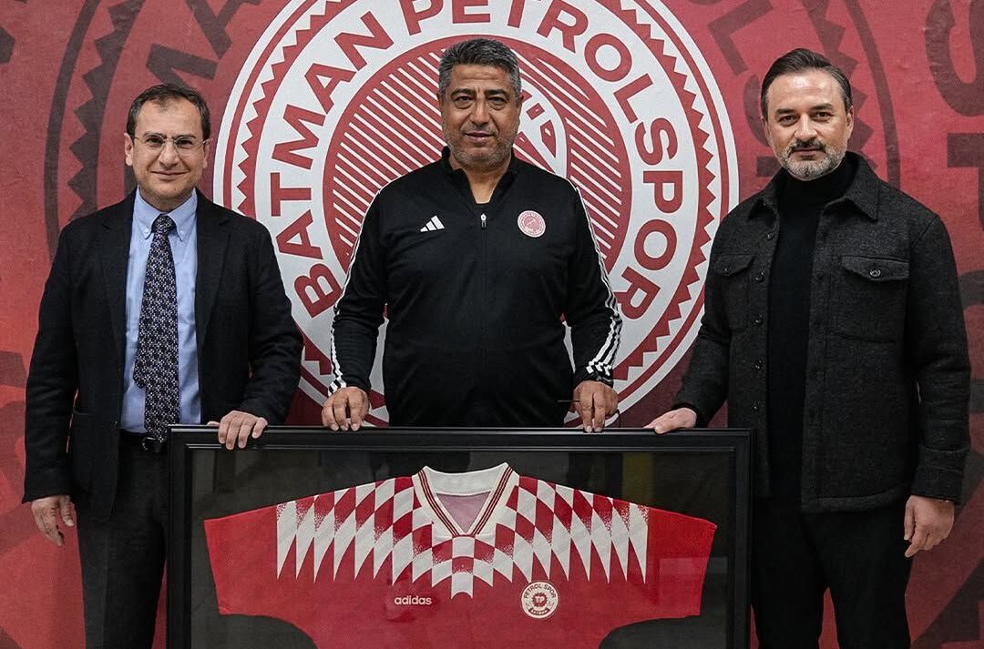 Boztepe, Şampiyonluk Formasını Batman Petrolspor’a Bağışladı