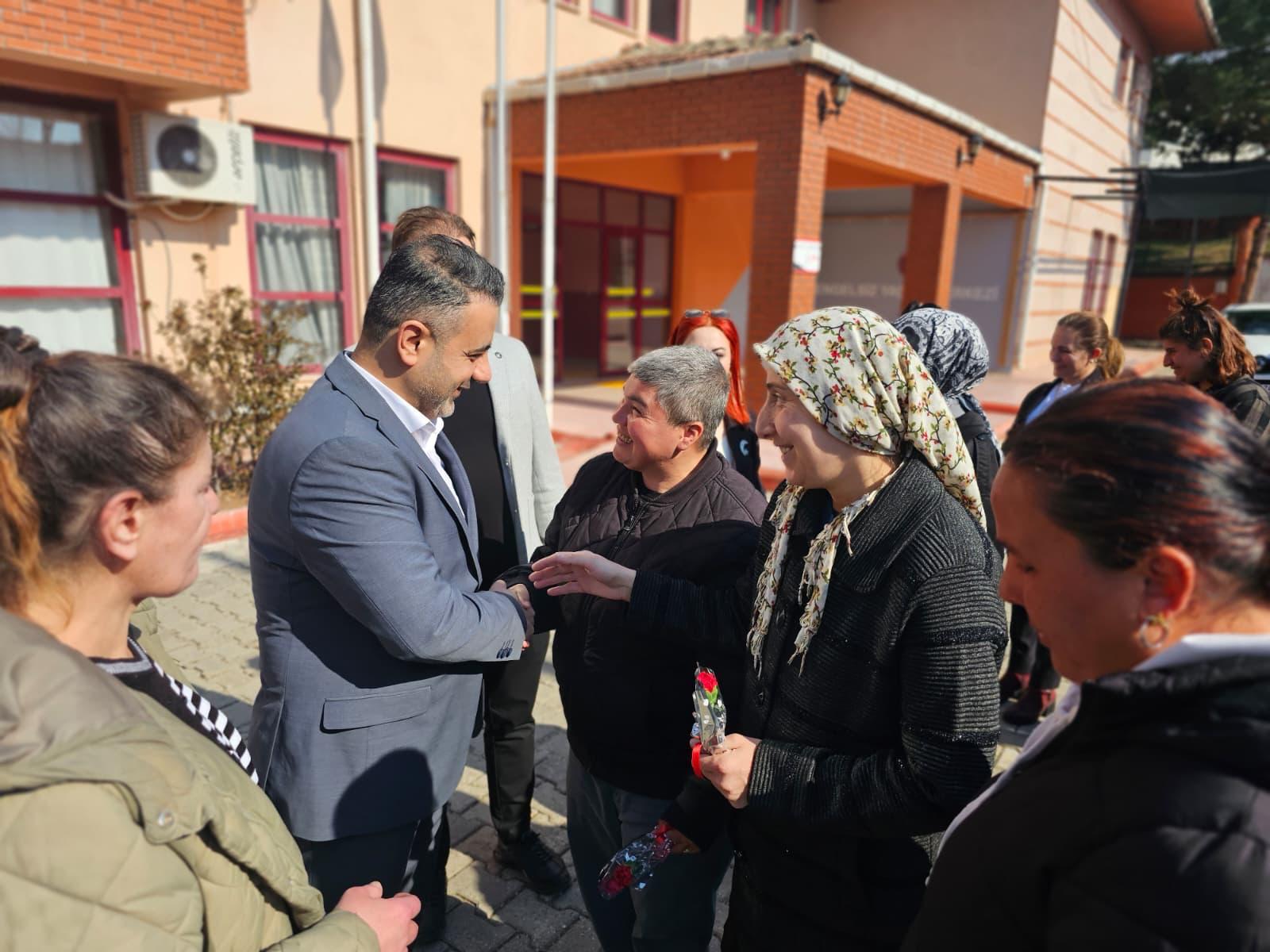 İl Başkanı Çetin’den kadınlara Anlamlı Ziyaret