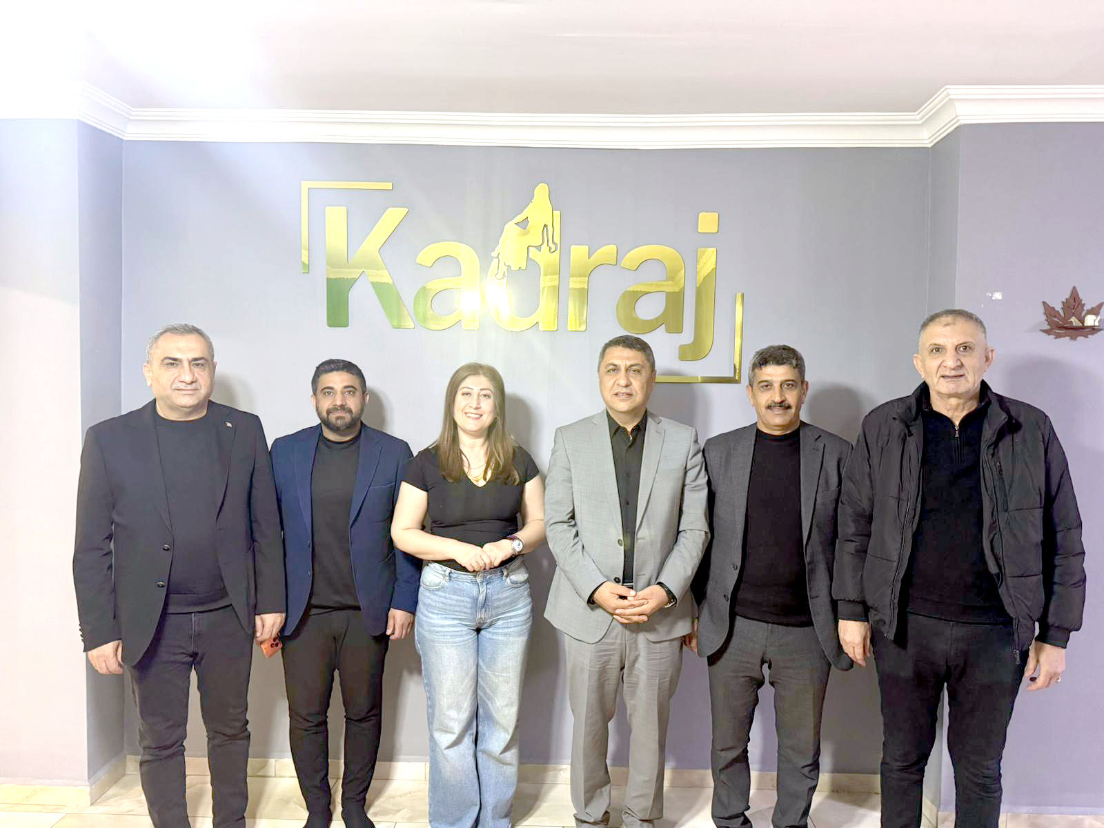 Deva Parti’den Çalışan Gazetecilere ziyaret