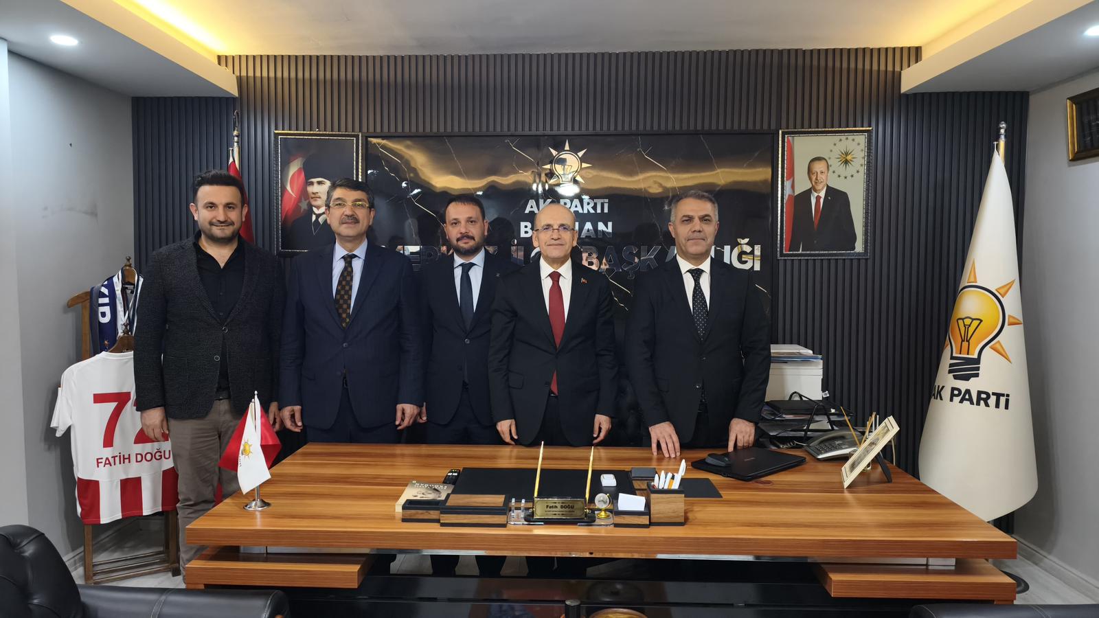 HAZİNE VE MALİYE BAKANI MEHMET ŞİMŞEK VE ZEKERİYA KAYA’DAN BATMAN TEŞKİLATINA EKONOMİ SUNUMU