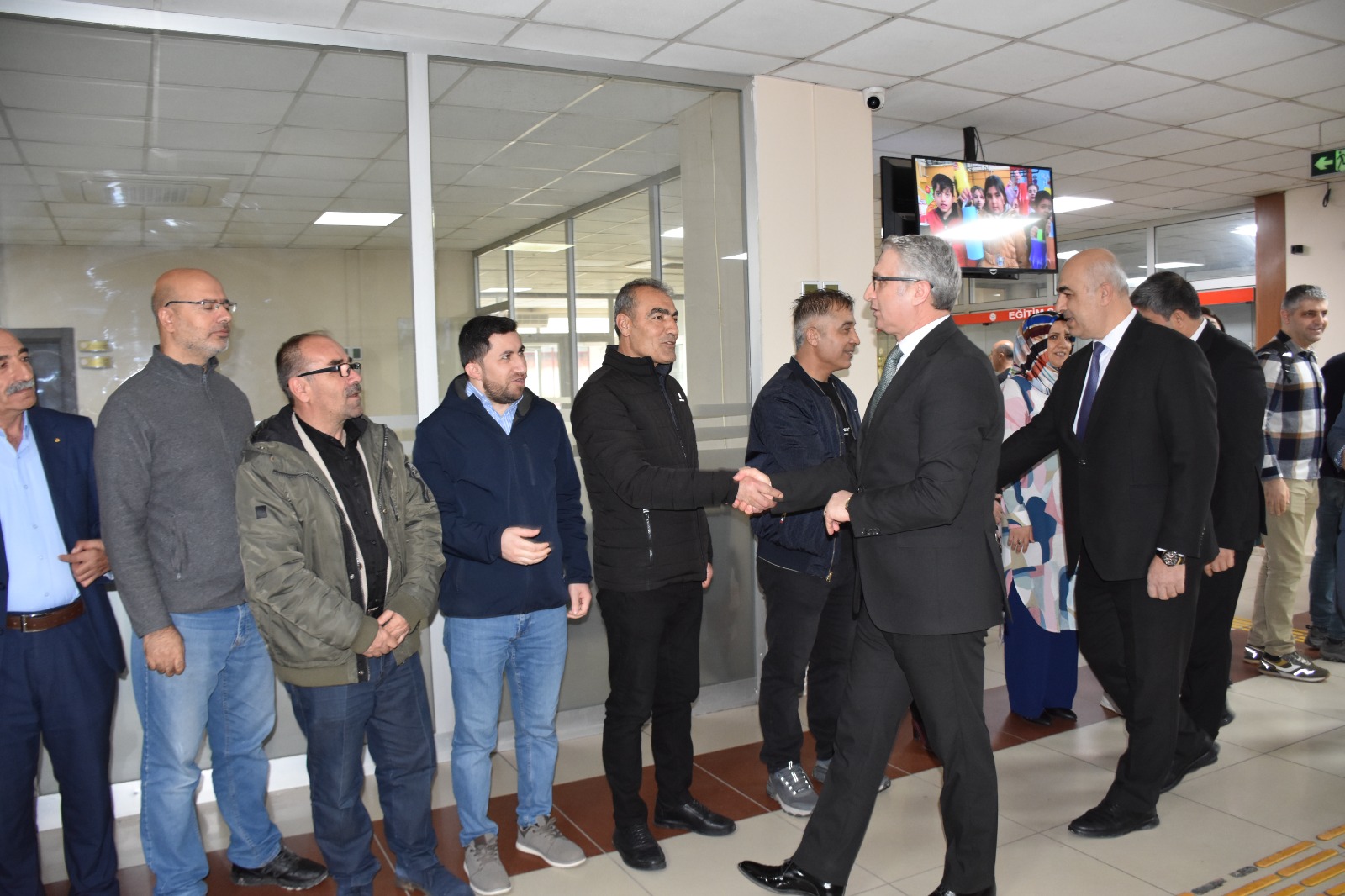 İl Millî Eğitim Müdürü Yaşar Ciğer, Personelle Bayramlaştı
