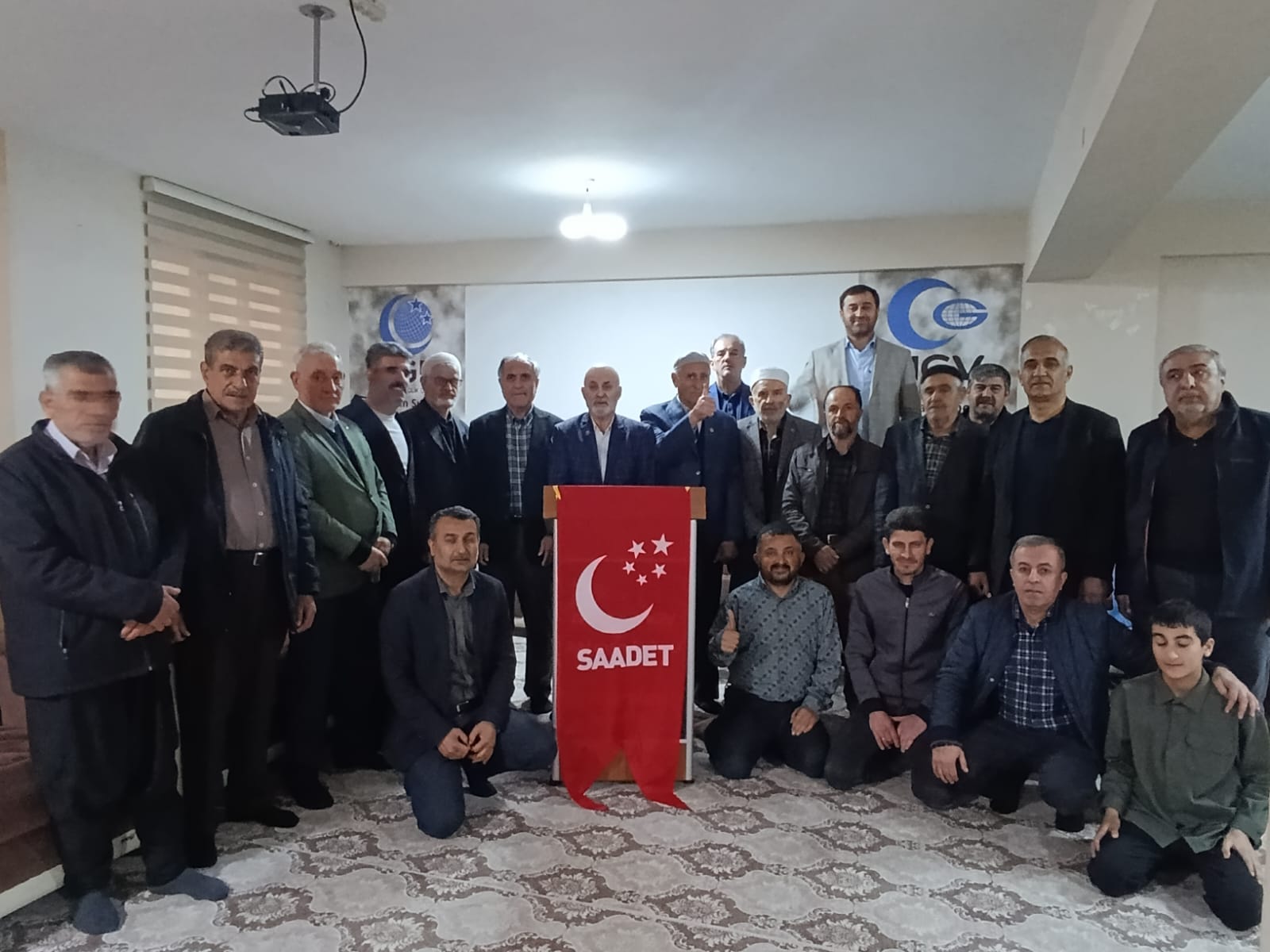 Fırat: “Savaşın Bedelini Halk Ödeyecek”