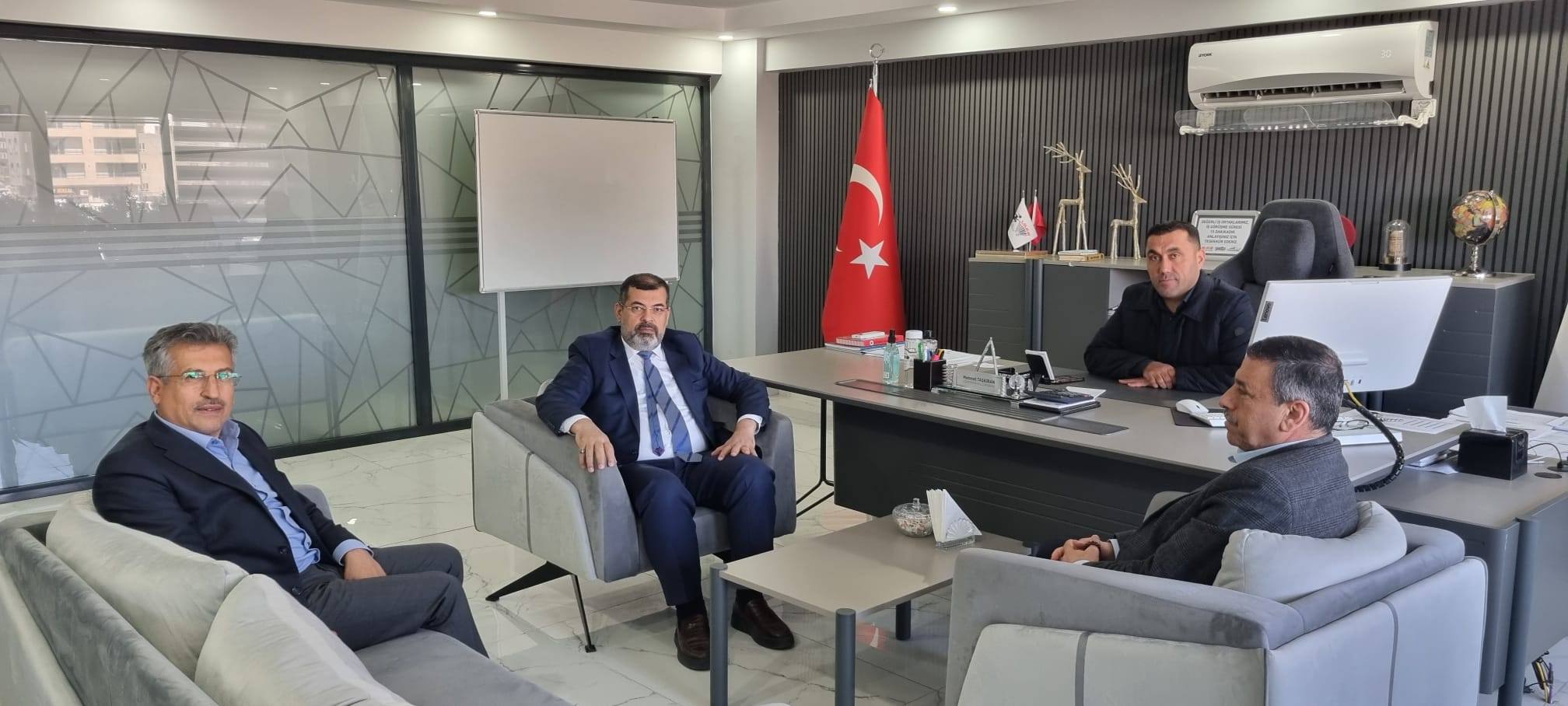 İl Müftüsü Durmuş’tan Şah-Mar Marketler’e Ramazan ziyareti