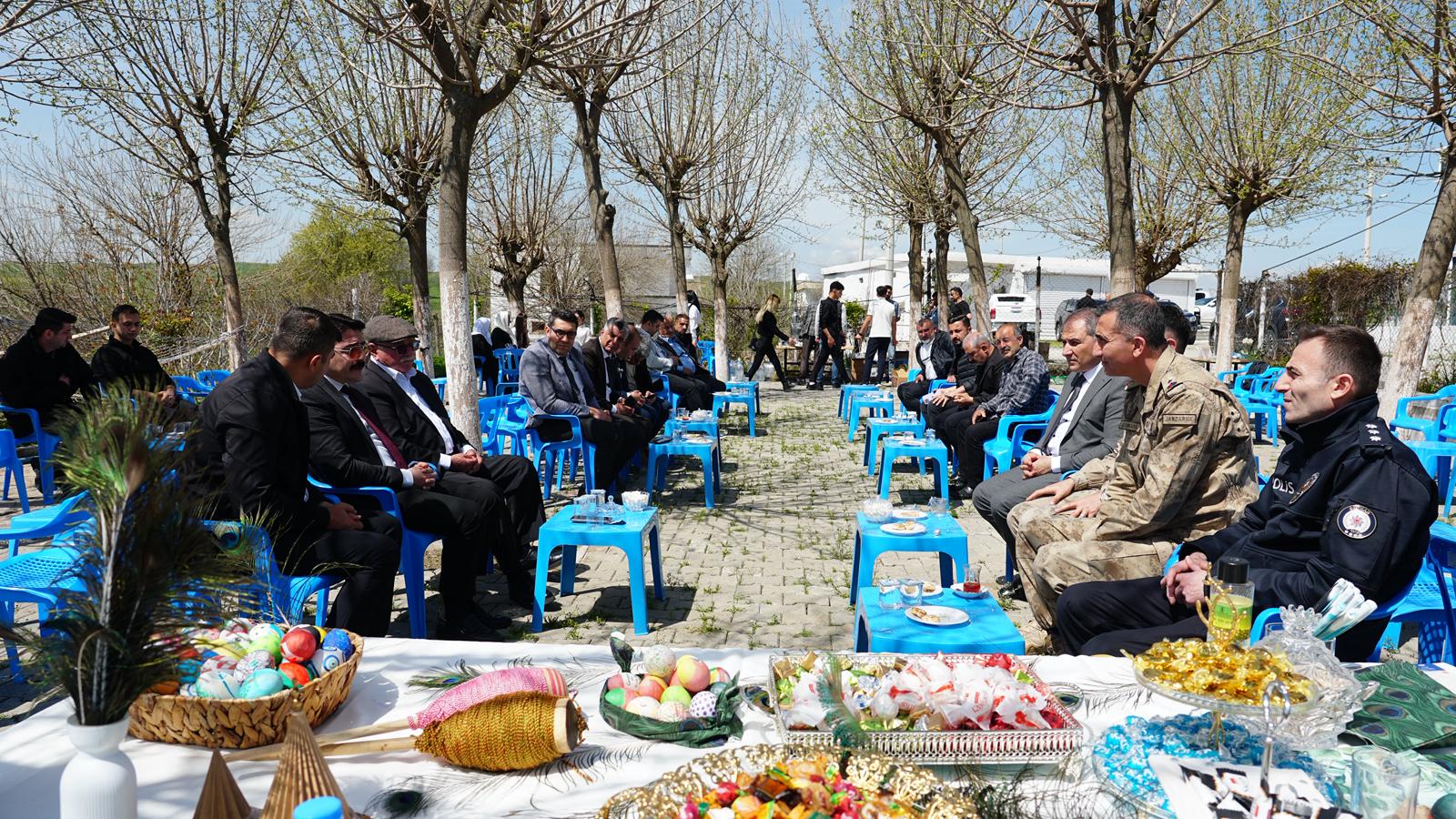 Ezidi Vatandaşlarla Bayram Coşkusu: Beşiri’de Anlamlı Görüntüler