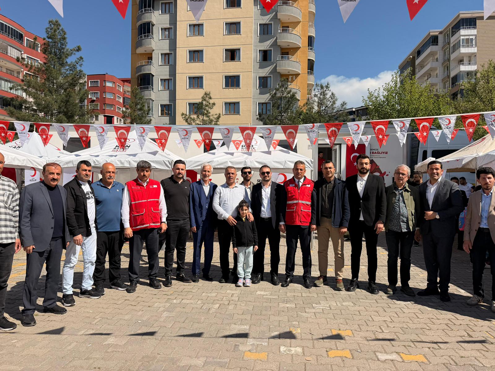 AK Parti Batman Teşkilatı’ndan Kızılay’a Güçlü Destek: “Bir Ünite Kan, Binlerce Umut”