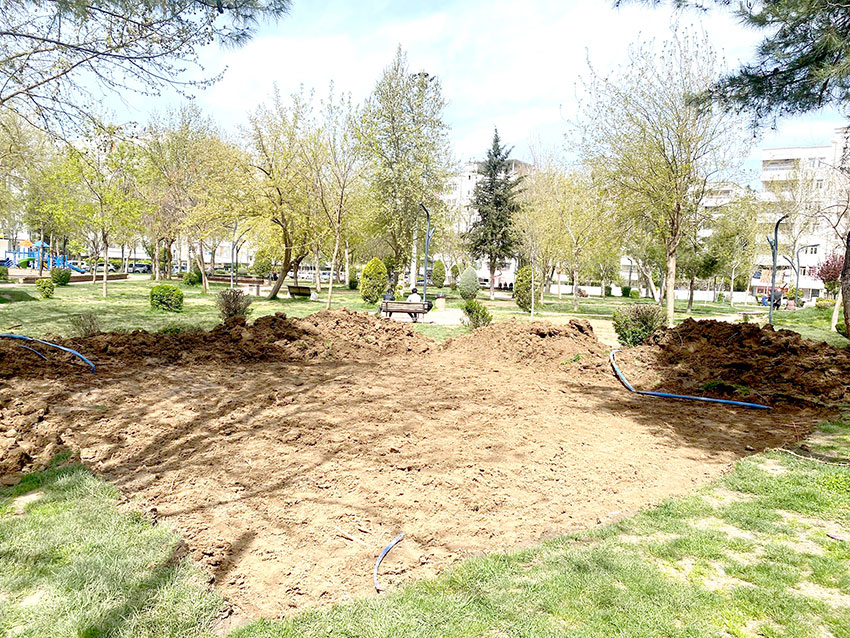 Parklarda Kazı Çalışmaları Endişe Yarattı