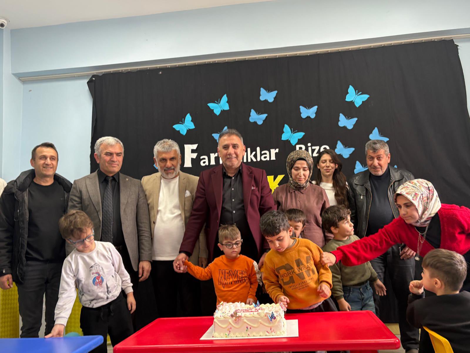 Ak Parti Sosyal Politikalar Birim Başkanı Demirkale, Özel Öğrencilerle Buluştu