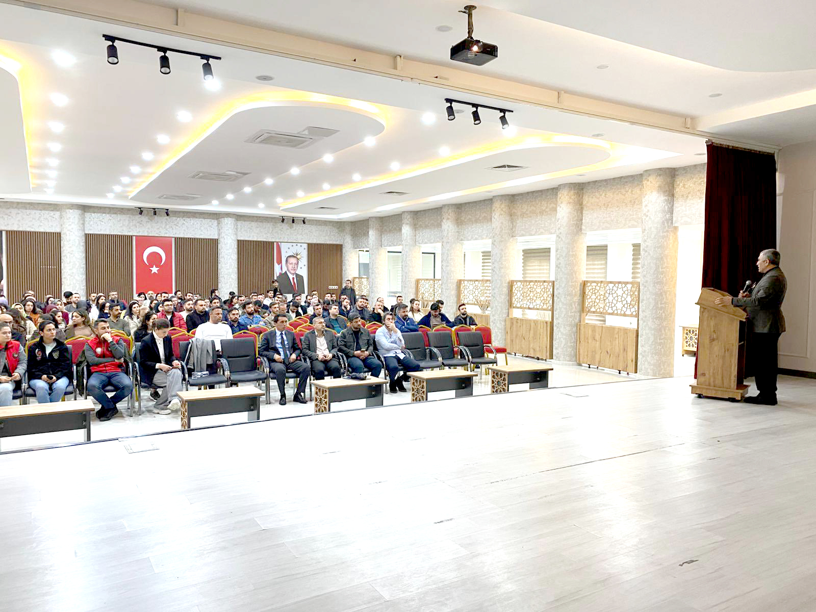 Bağımlılıkla Mücadelede Risk Altındaki Ailelere Yeni Destek Modeli
