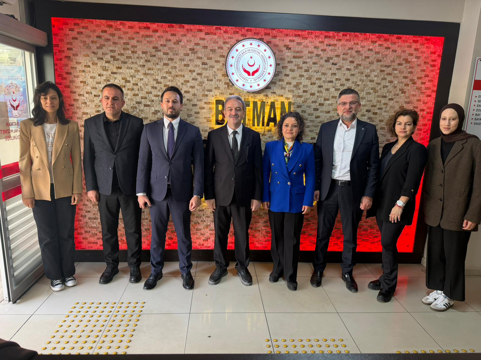 Aile ve Sosyal Hizmetler Bakanlığı Yetkilileri İl Müdürlüğünü Ziyaret Etti