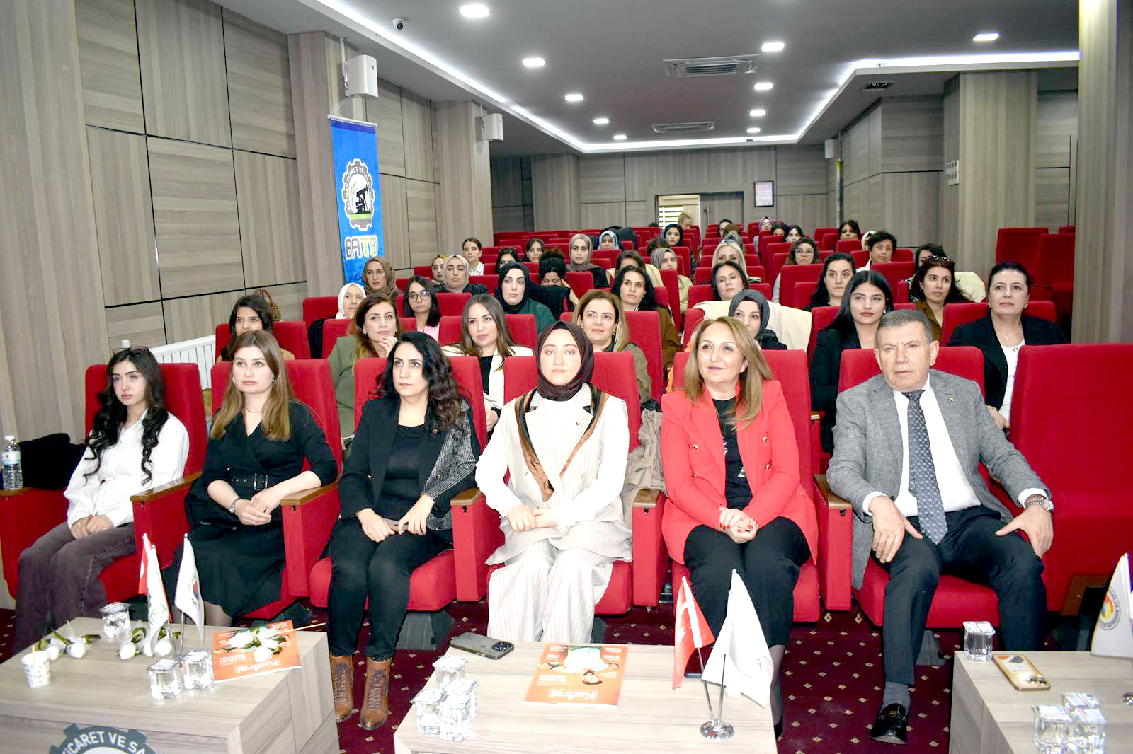 Batman’da “Zirvede Kadın Var” Programı İlk Kez Düzenlendi