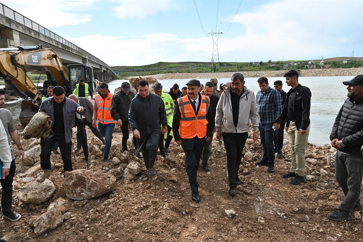 Aşırı yağışların vurduğu Güney Çevre Yolu’na inceleme