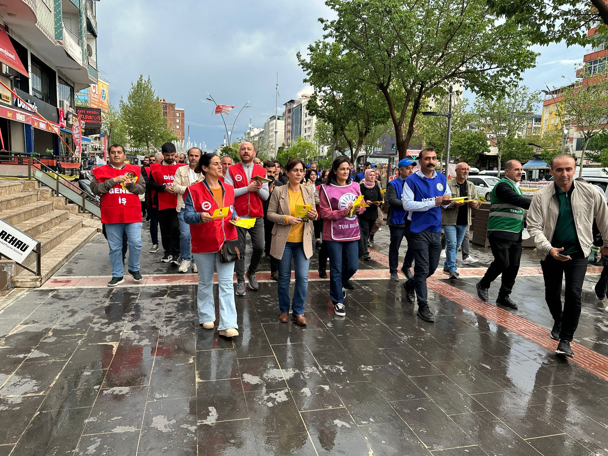 Batman’da DEM Parti’den 1 Mayıs çağrısı