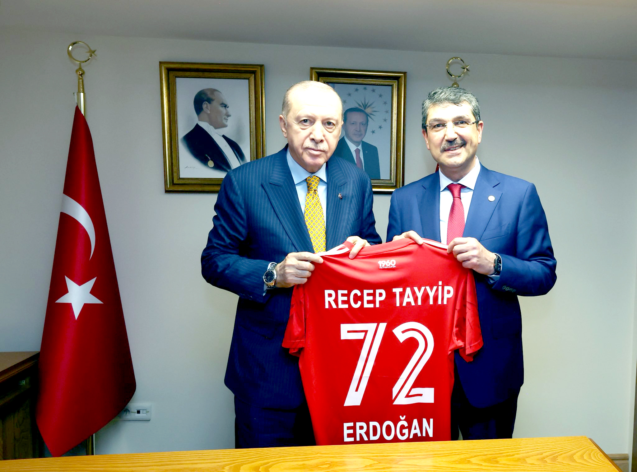 Cumhurbaşkanı Erdoğan’dan Petrolspor’a Tebrik: “Batman’ın Gururusunuz”