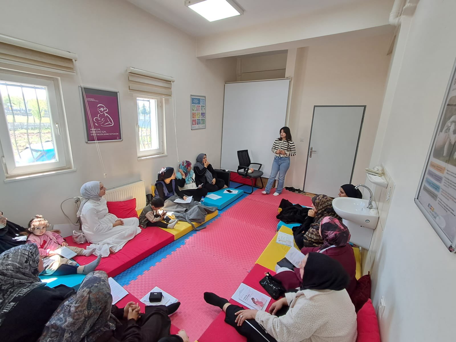 Gebe Okulu’nda Anne Adaylarına 3. Trimester Eğitimi