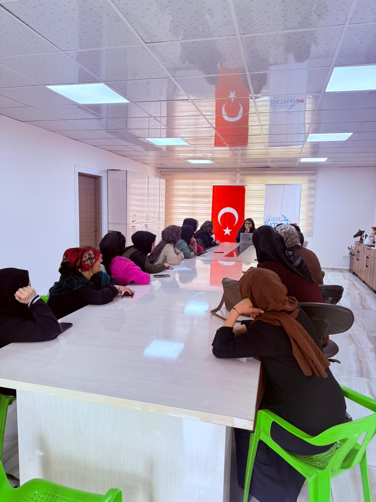 Kadın Kursiyerlere “Mutlu ve Sağlıklı Evlilik” Eğitimi Verildi